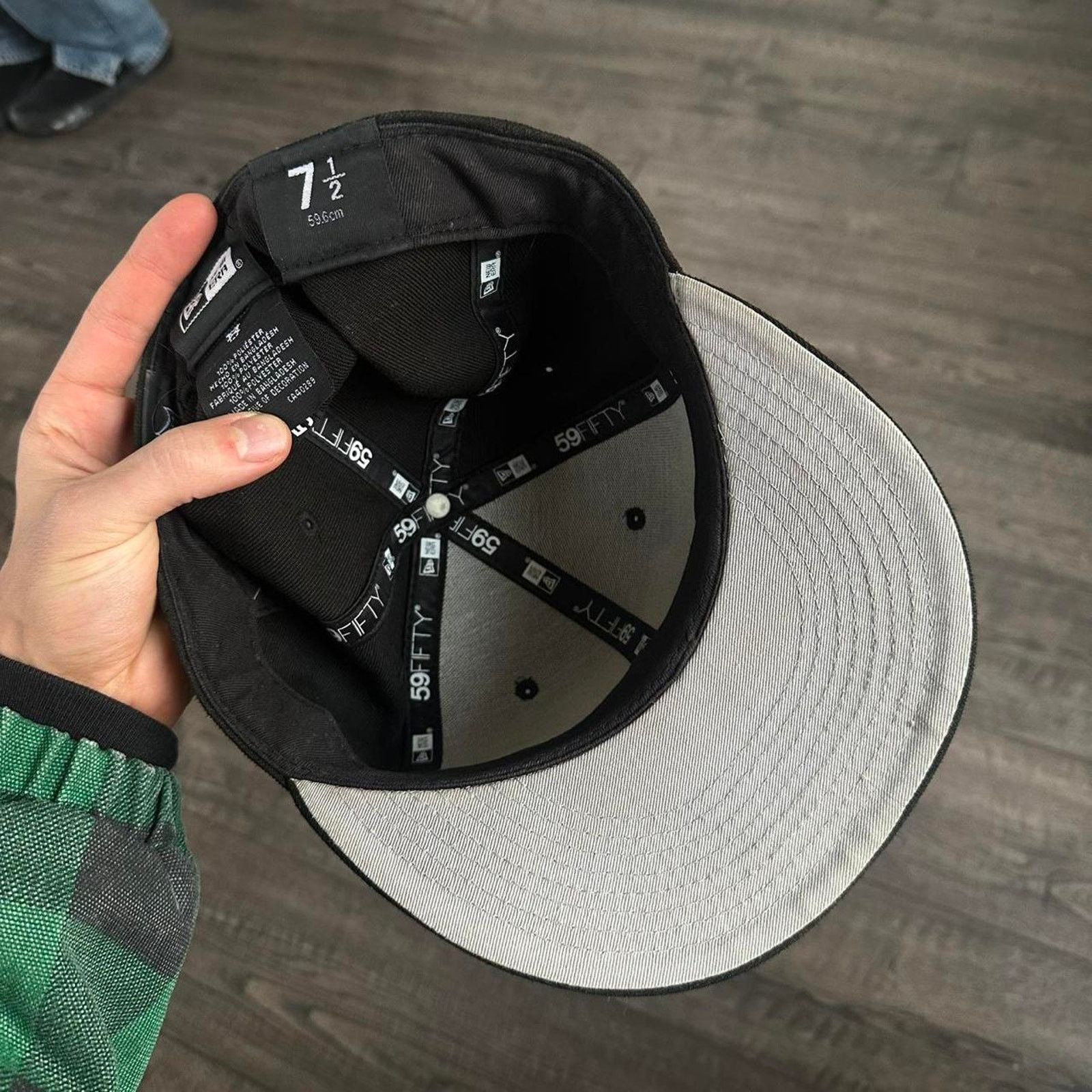 NFL × New Era Vintage New Era Black Basic Oakland LA Raiders Fitted Hat Size ONE SIZE - 7 Thumbnail