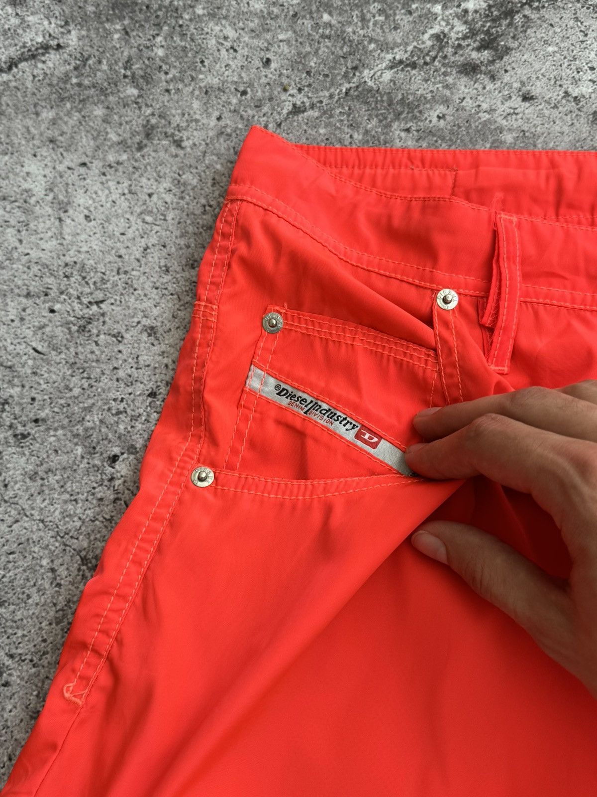 Diesel × Vintage Vintage Diesel orange beachwear nylon short Size US 32 / EU 48 - 4 Thumbnail