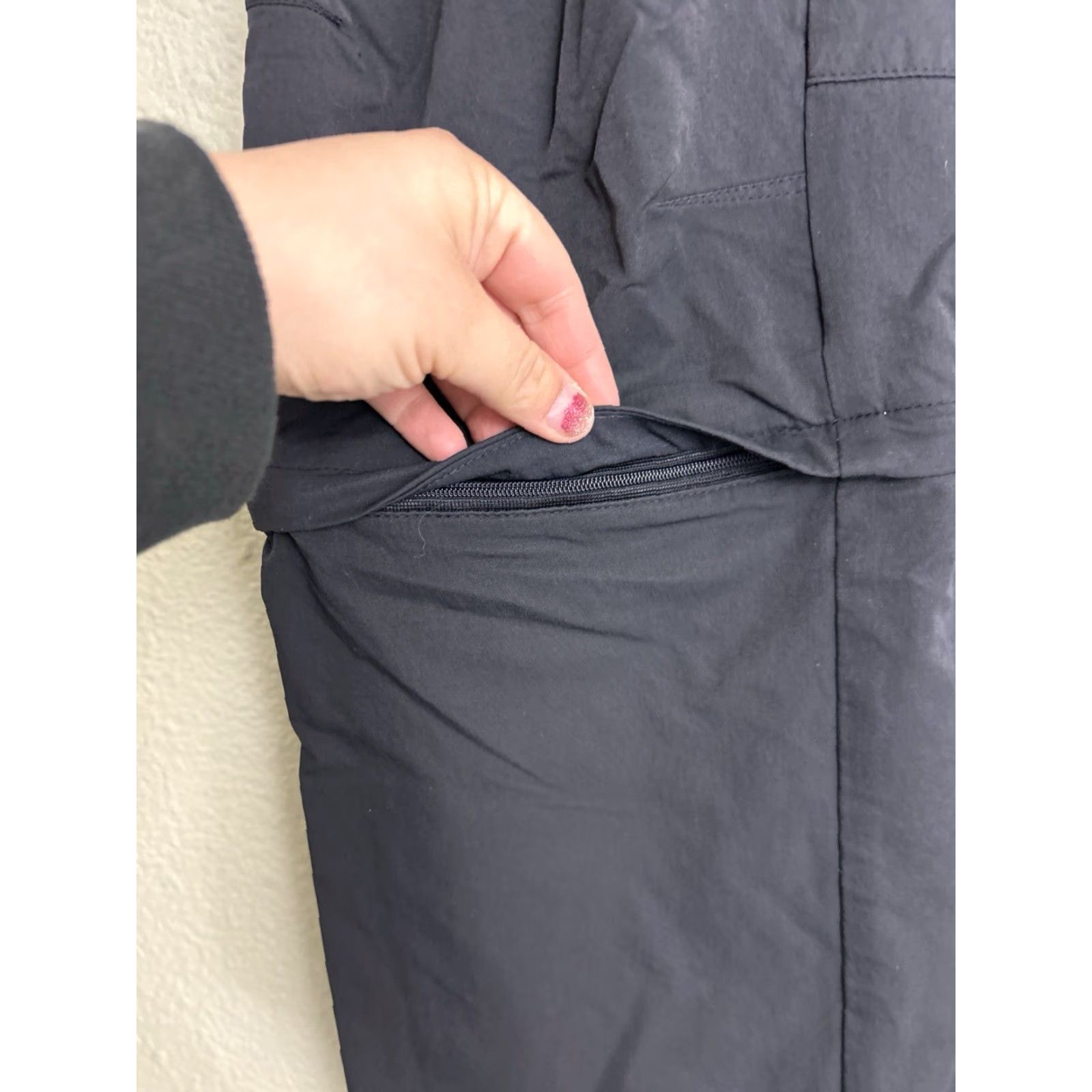 Vintage REI Womens Pants Black Convertible Northway Size 8 Drawstring Windbreaker Regular 34x34 Authentics? Size 30" / US 8 / IT 44 - 3 Thumbnail