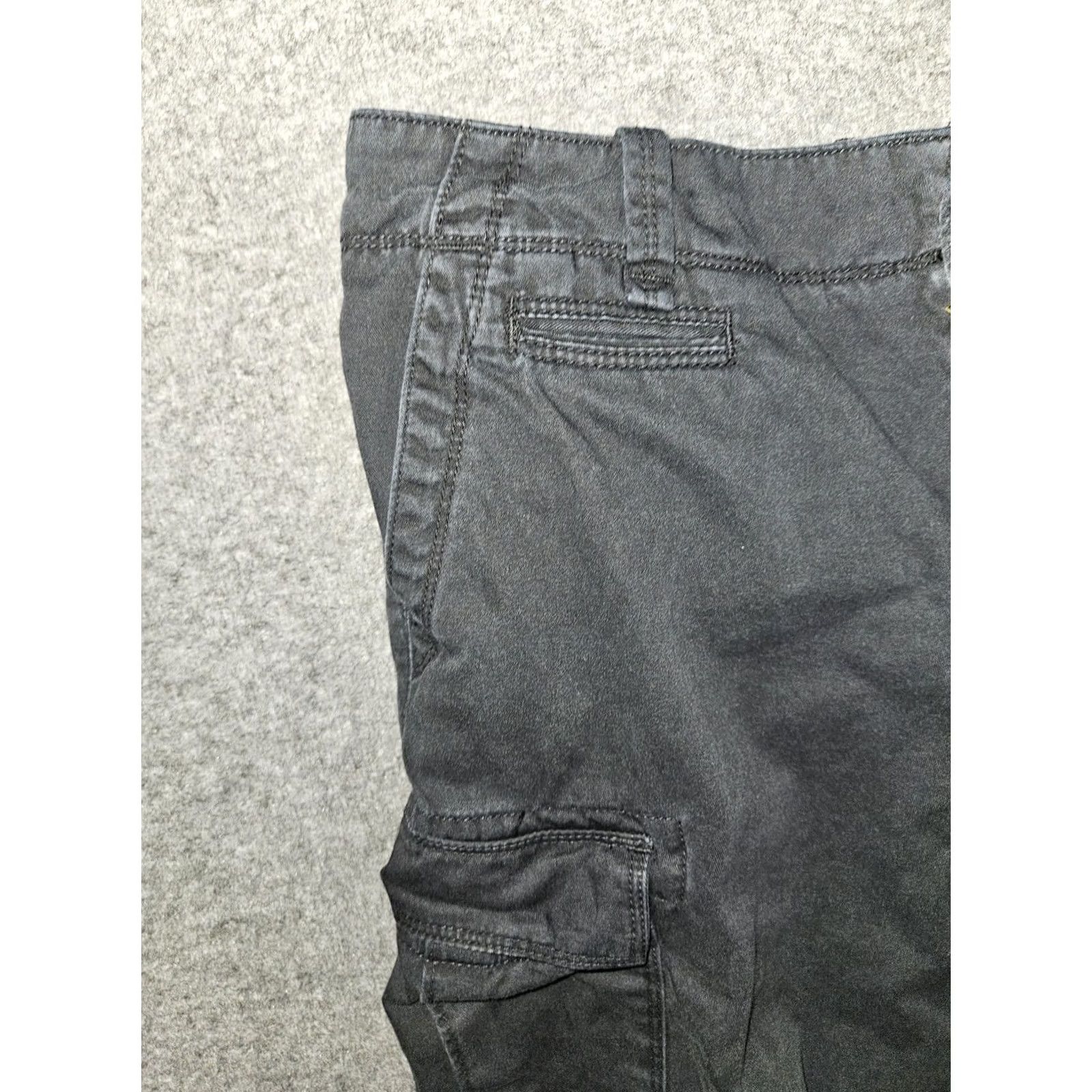 Polo Ralph Lauren Polo Ralph Lauren Cargo Pants Womens 10 Black Cropped Adjustable Utility Cargo Pants Womens 10 Black Cropped Adjustable Utility Size 32" / US 10 / IT 46 - 7 Thumbnail