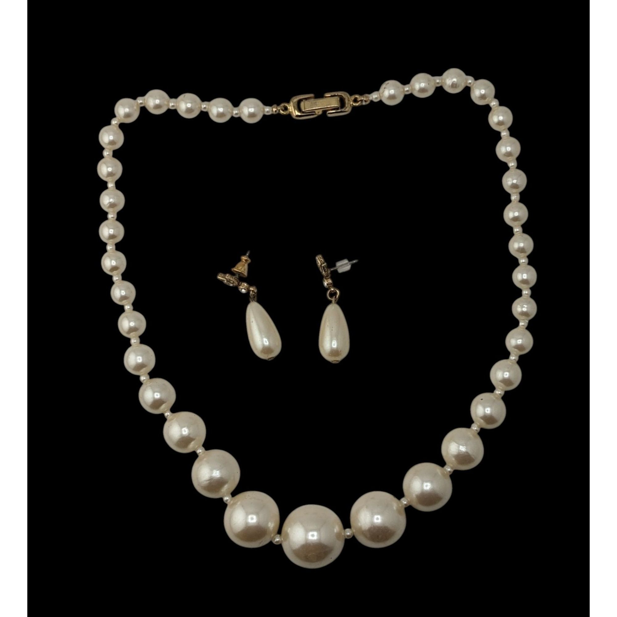 Other Vintage Faux Pearl Necklace & Earrings Set With Gold-Tone De Size ONE SIZE - 6 Thumbnail