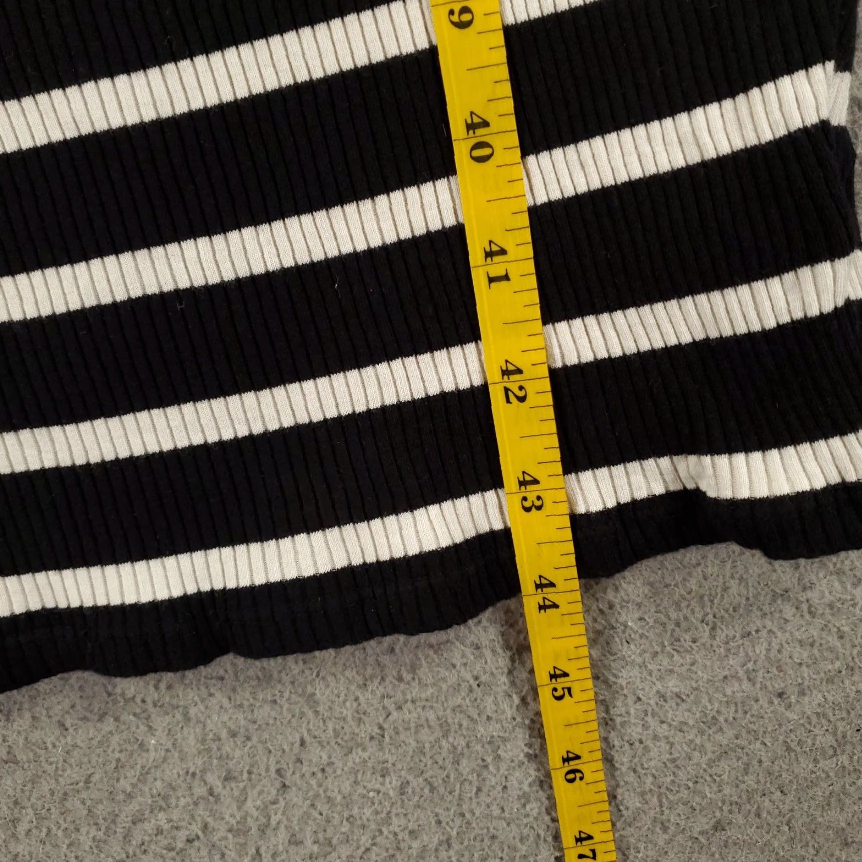 Torrid Torrid Dress Womens 2X White Striped Ribbed Bodycon Knit Midi Dress Pullover Cap Sleeve Scoop Neck Casual Party/Cocktail Nautical Classic 2X Womens Size XXL / US 16-18 / IT 52-54 - 4 Thumbnail