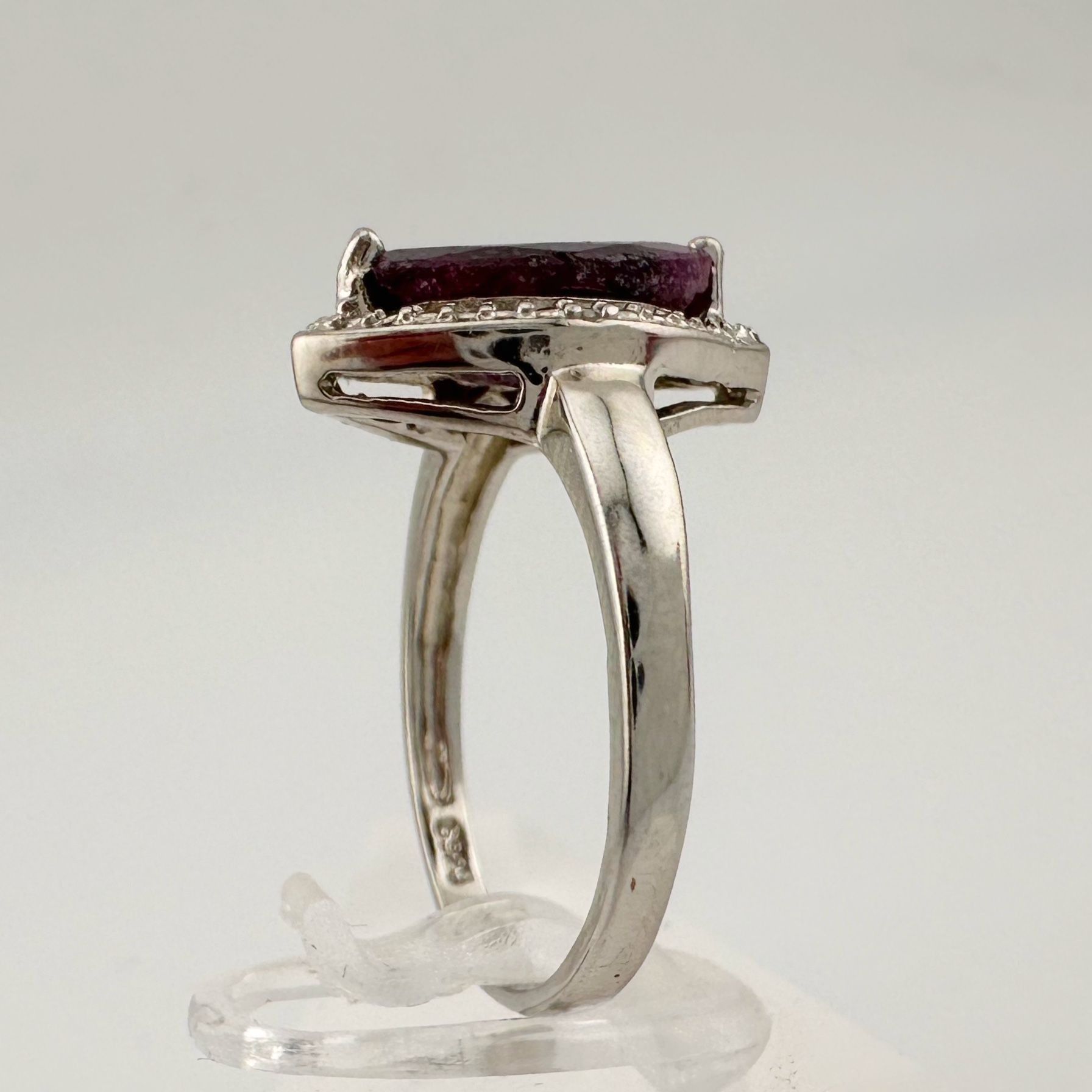 Marquise Cut Garnet & Diamond Ring - Sterling Silver - Sz 7