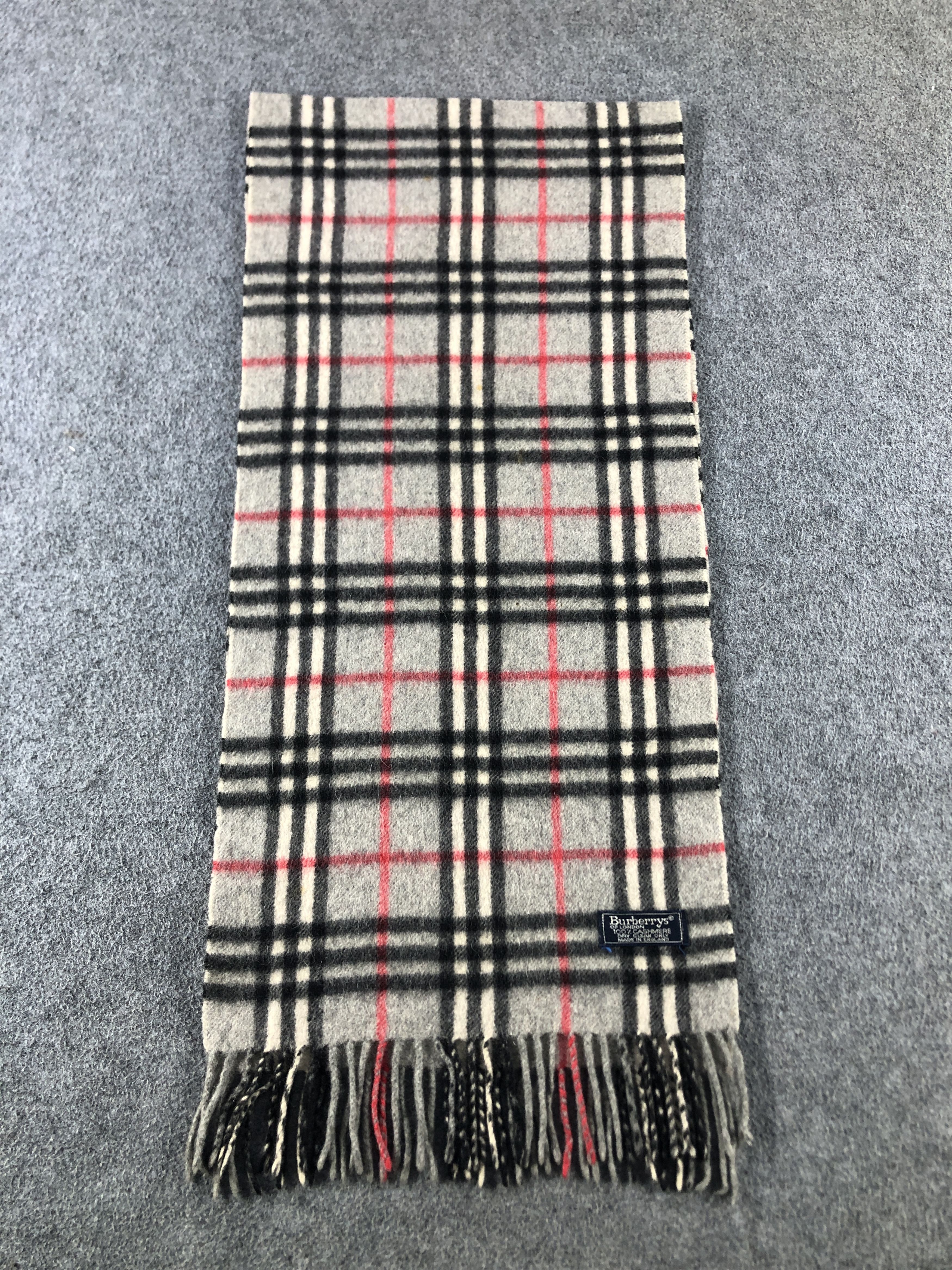 Burberry Burberry Cashmere Scarf / Muffler / Neckwear P721 Size ONE SIZE - 2 Thumbnail