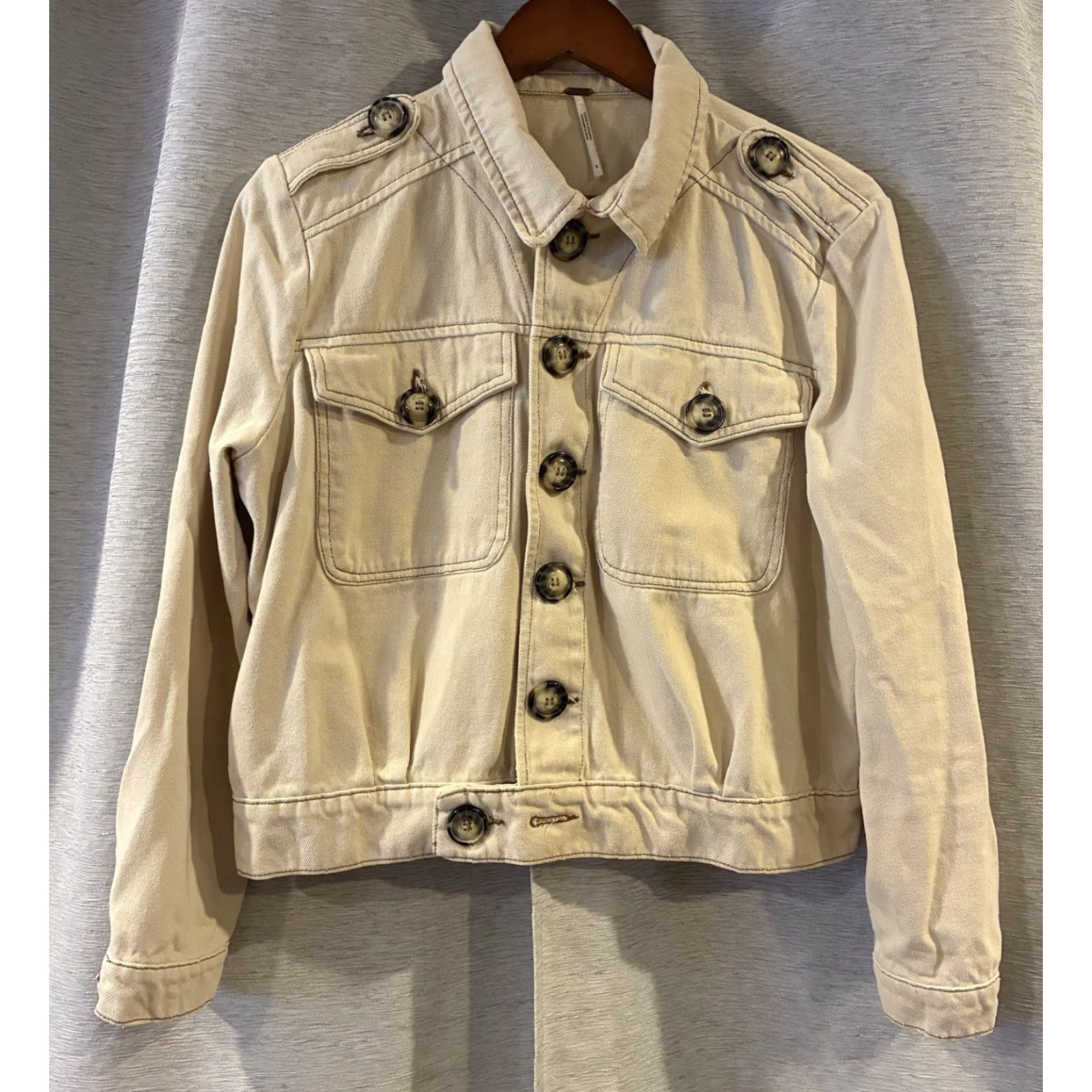 Free People Free People Eisenhower Denim Jacket S Womens Cream Denim Jacket Size S / US 4 / IT 40 - 2 Thumbnail