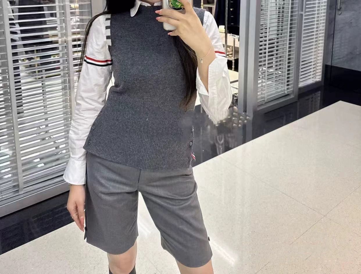 Thom Browne Thom Browne Women's Mid Gray Wool Tailored Shorts Size 42 Size 28" / US 6 / IT 42 - 6 Thumbnail