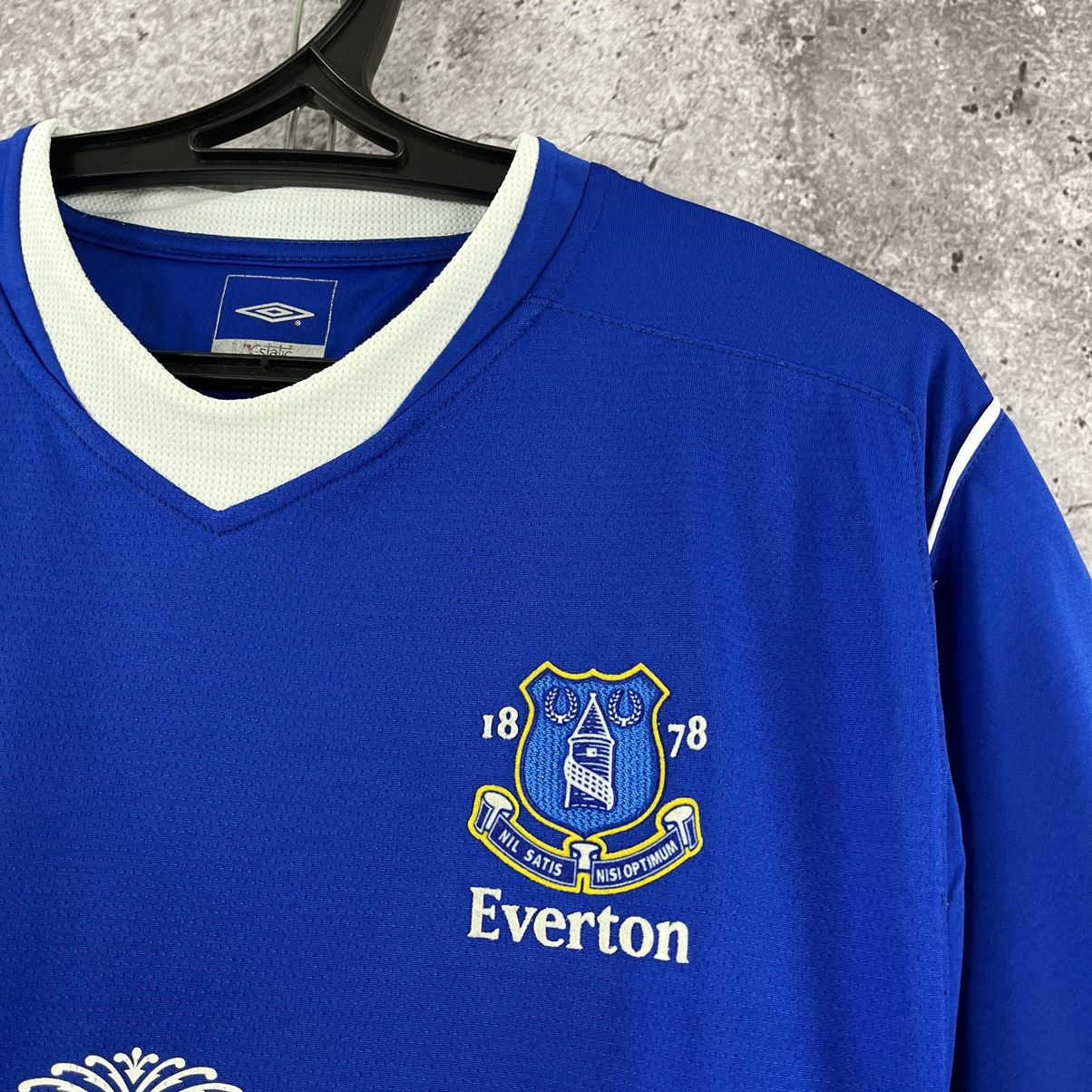Umbro Umbro Everton 2004/2005 Home Soccer Jersey T-Shirt Size XL Size US XL / EU 56 / 4 - 8 Thumbnail