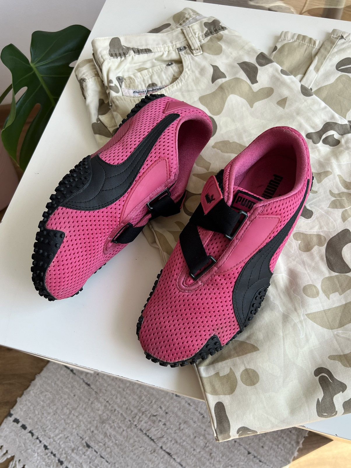 Puma Iconic Vintage Puma Mostro Pink Mesh 2005 OG MiuMiu Style Size US 8.5 / IT 38.5 - 2 Thumbnail