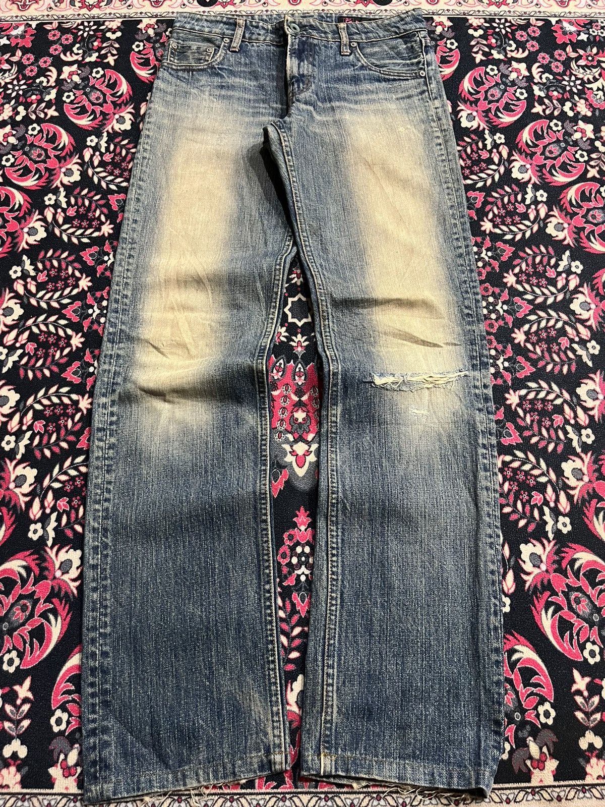 Japanese Brand Japanese Brand Rusty Blue Faded Washed Distressed Jeans Size 26" / US 2 / IT 38 - 1 Thumbnail