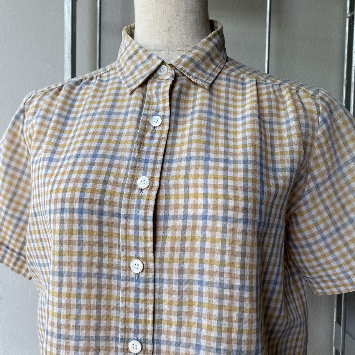 Burberry Burberrys Pastel Plaid Short Sleeve Shirt Size M / US 6-8 / IT 42-44 - 15 Thumbnail