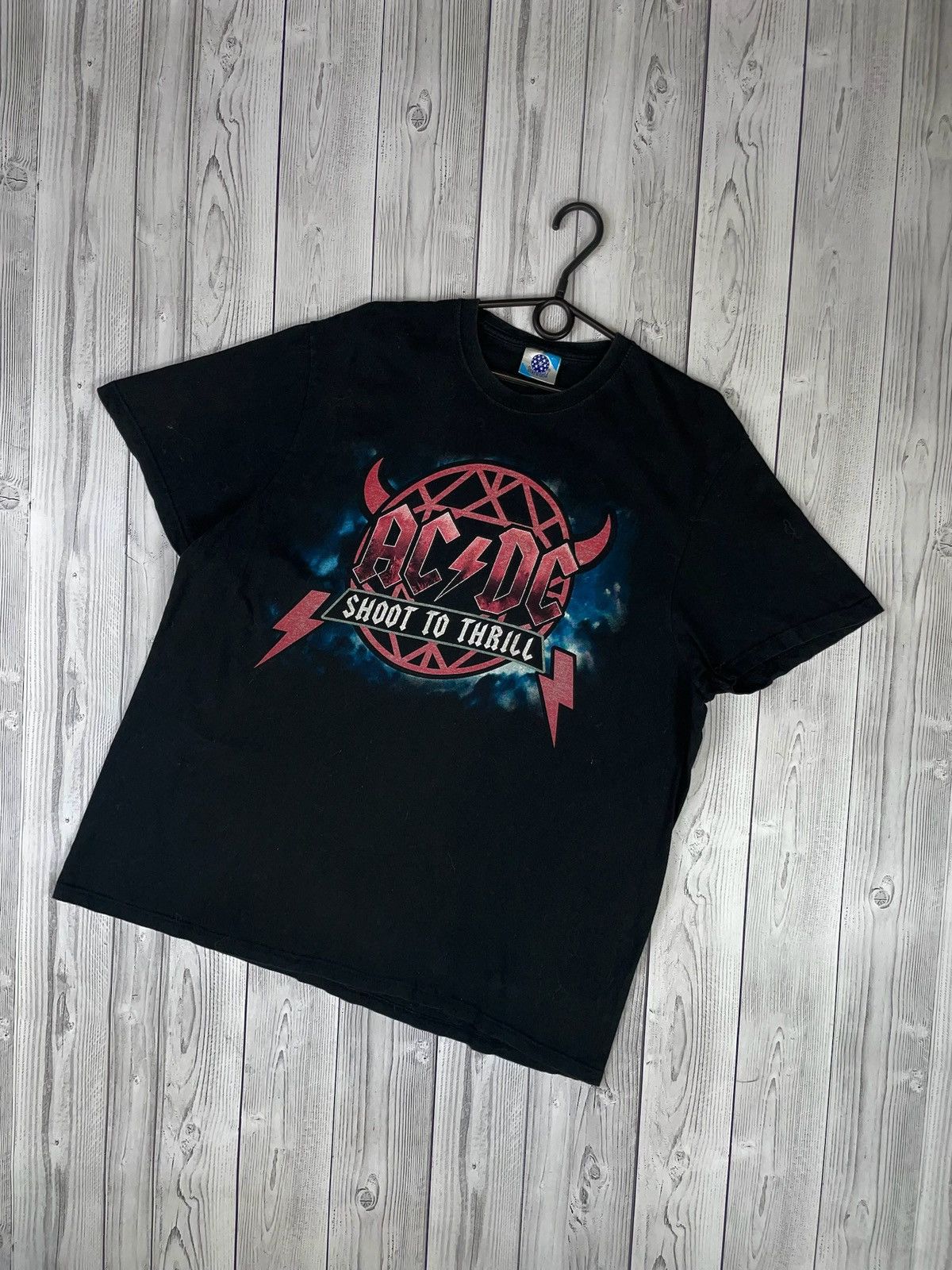 AC/DC Vintage AC/DC rock tee rare size L big logo Shoot to thrill Size US L / EU 52-54 / 3 - 1 Thumbnail