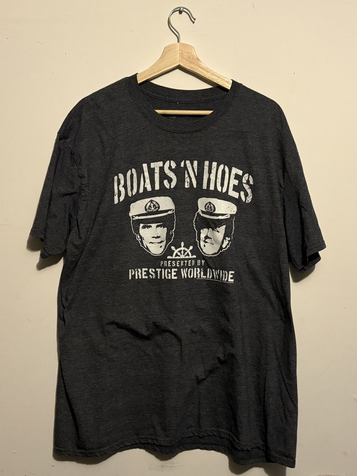 Vintage Vintage Y2K Step Brothers Boats N Hoes Graphic SS T-Shirt Size US XXL / EU 58 / 5 - 1 Thumbnail