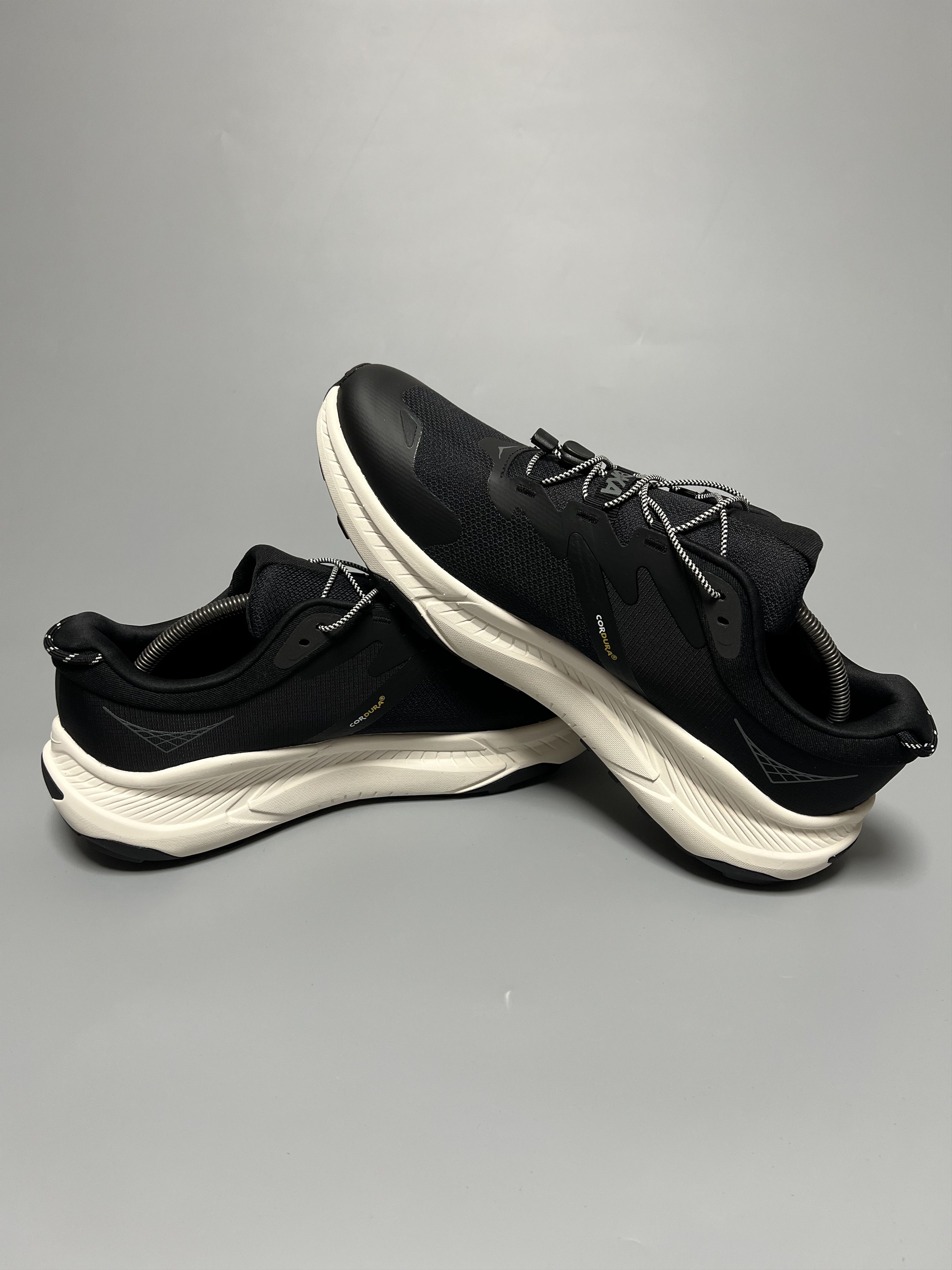 Hoka 13EE Hoka One One Transport Wide Trail Running Hiking Shoes Size US 13 / EU 46 - 5 Thumbnail