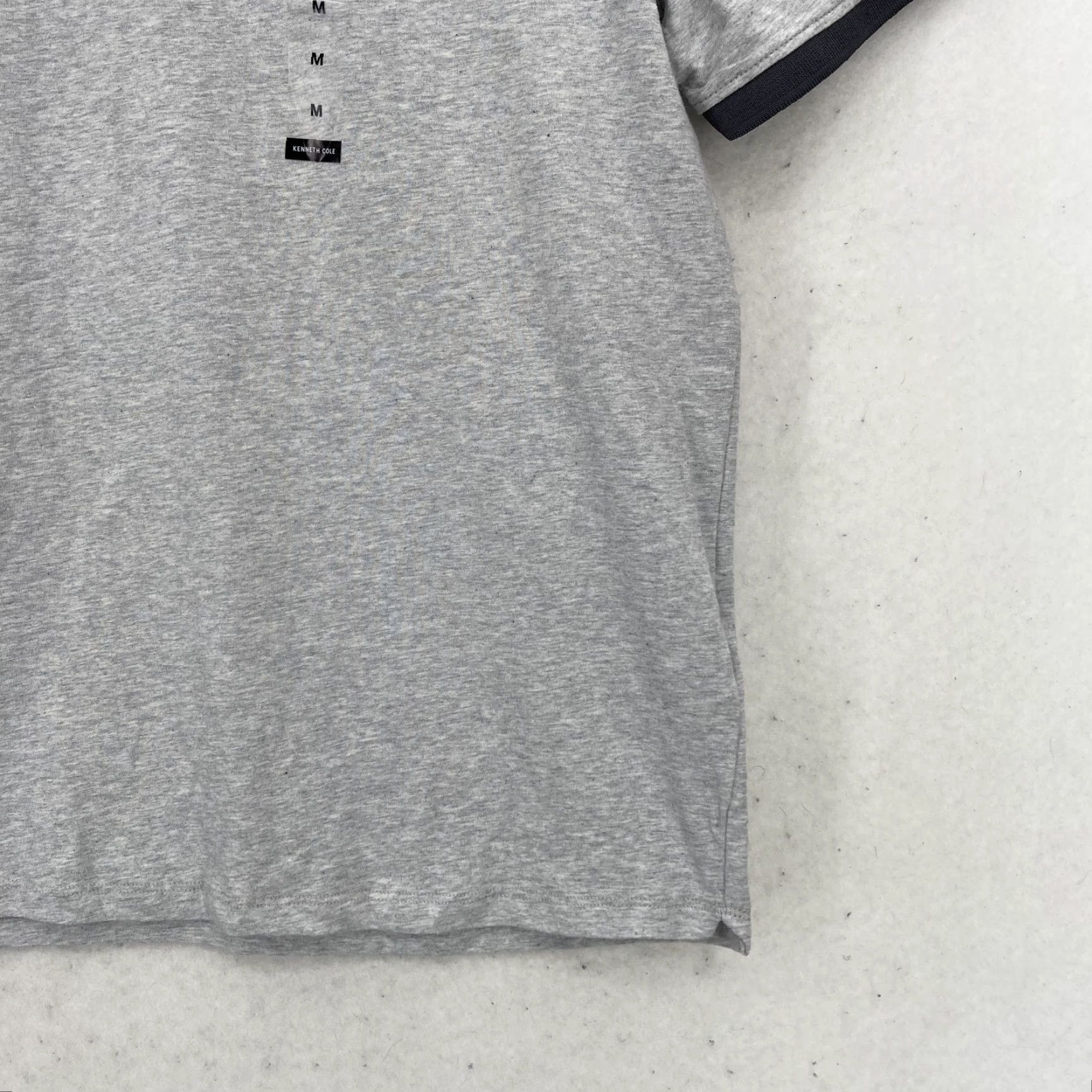 Kenneth Cole Kenneth Cole Polo Shirt Mens M Gray 4-Way Flex Lightweight Soft Golf Casual Modern Comfort Size US M / EU 48-50 / 2 - 3 Thumbnail