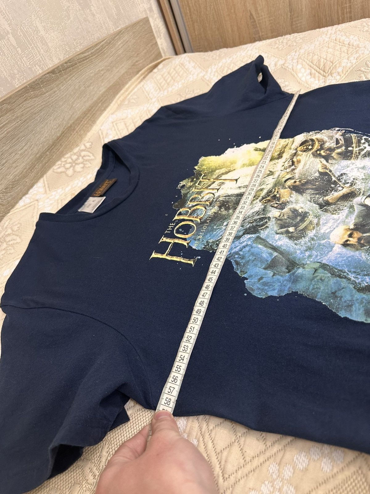 Vintage 🔥 The Hobbit The Desolation of Smaug 2013 Movie T Shirt Size US XL / EU 56 / 4 - 6 Thumbnail