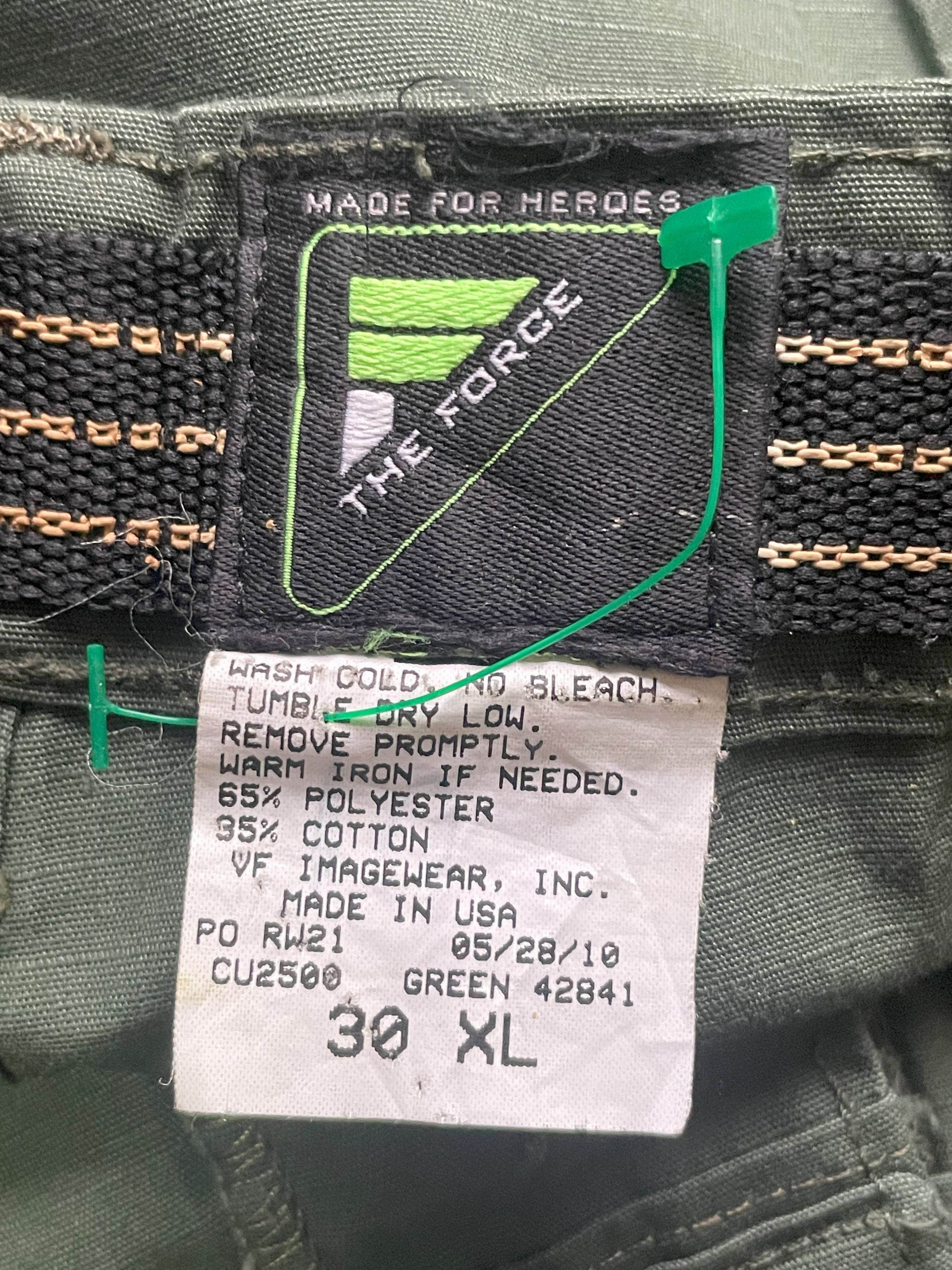 Vintage Vintage The Force Military Cargo Pant Size US 43 - 13 Thumbnail