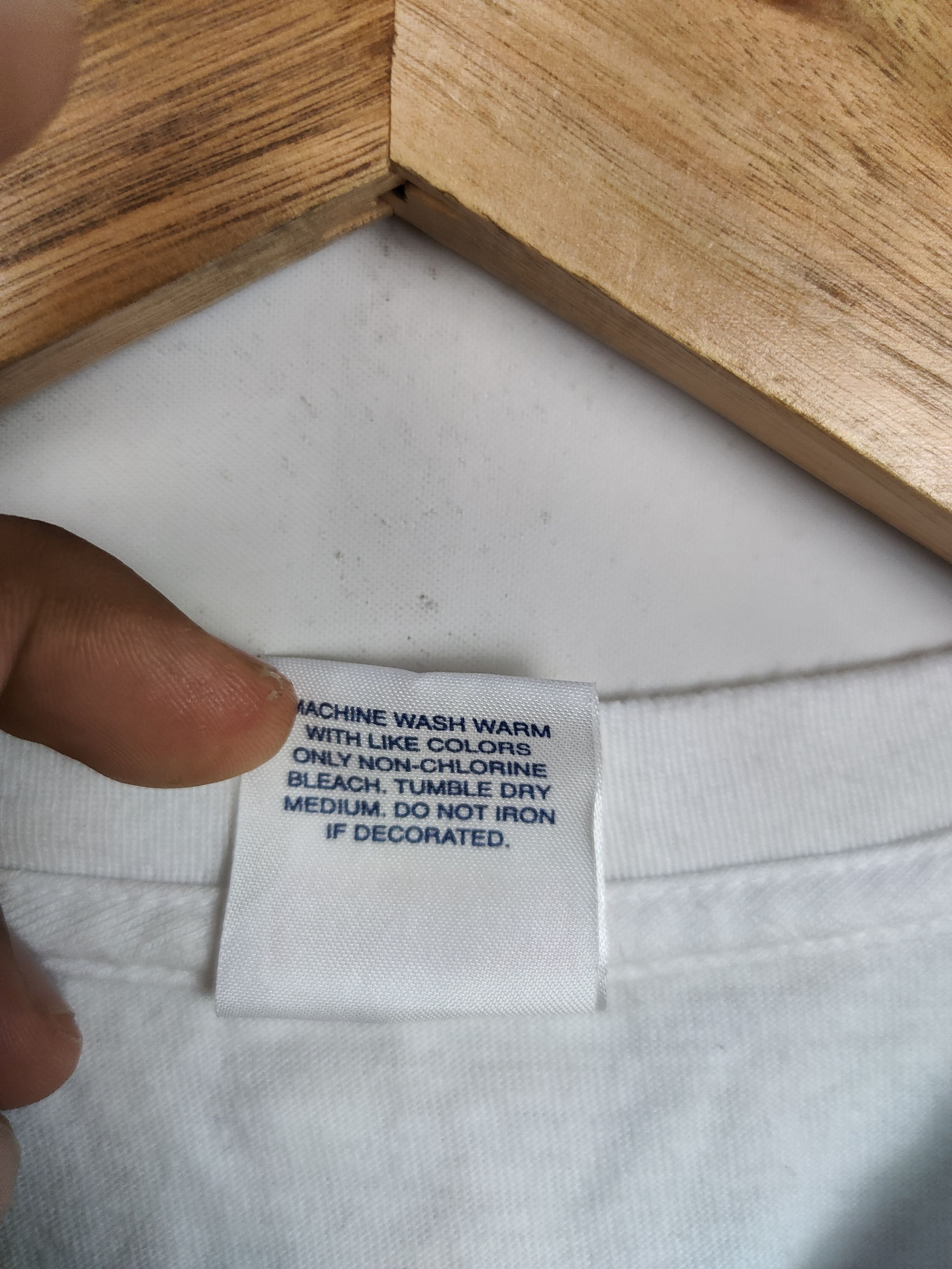 Supreme Supreme Living Jesus 2009 T Shirt Size US M / EU 48-50 / 2 - 4 Thumbnail