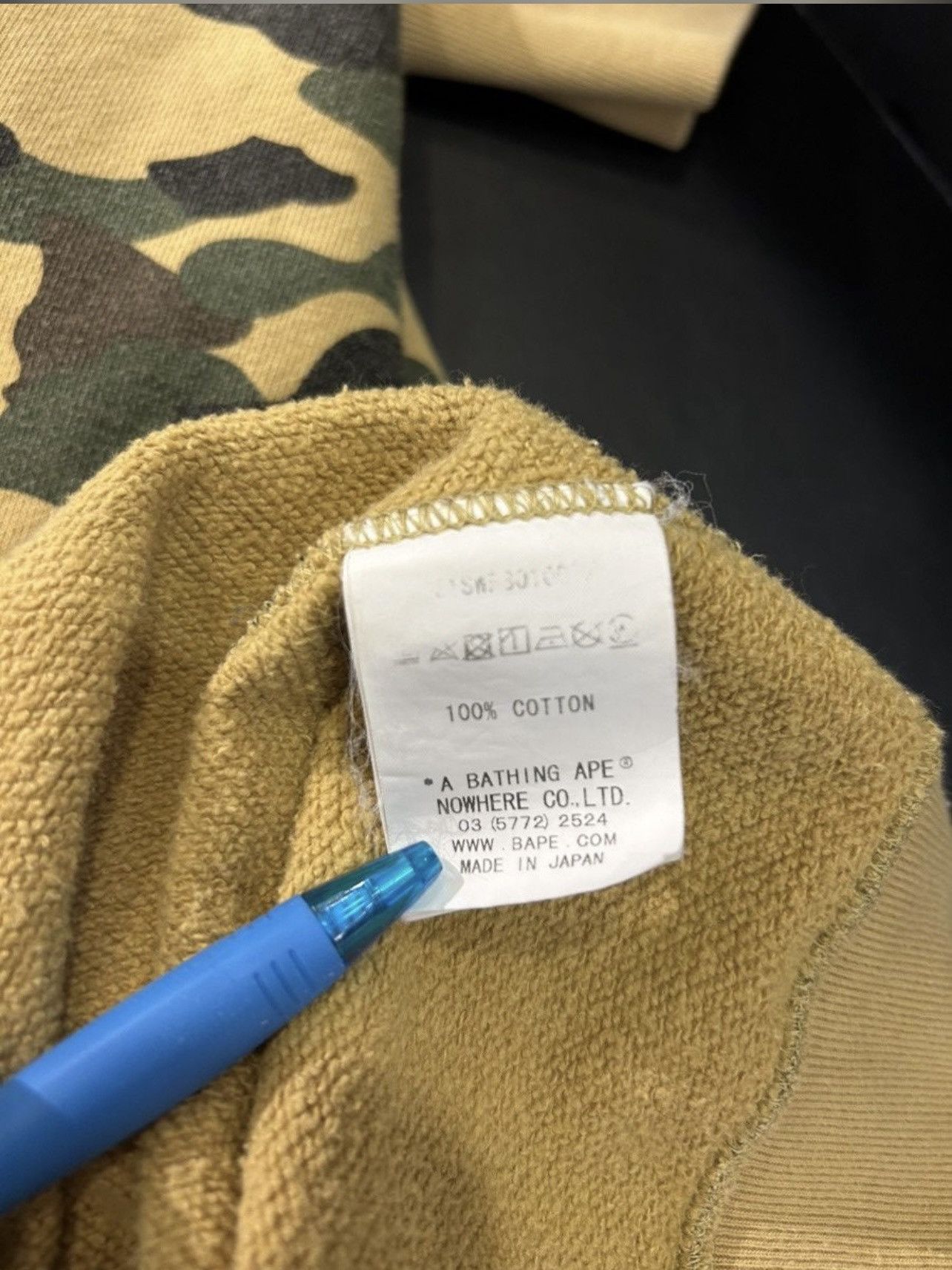 Bape BAPE 1st Camo Ape Head Crewneck Sweatshirt Size US S / EU 44-46 / 1 - 6 Thumbnail