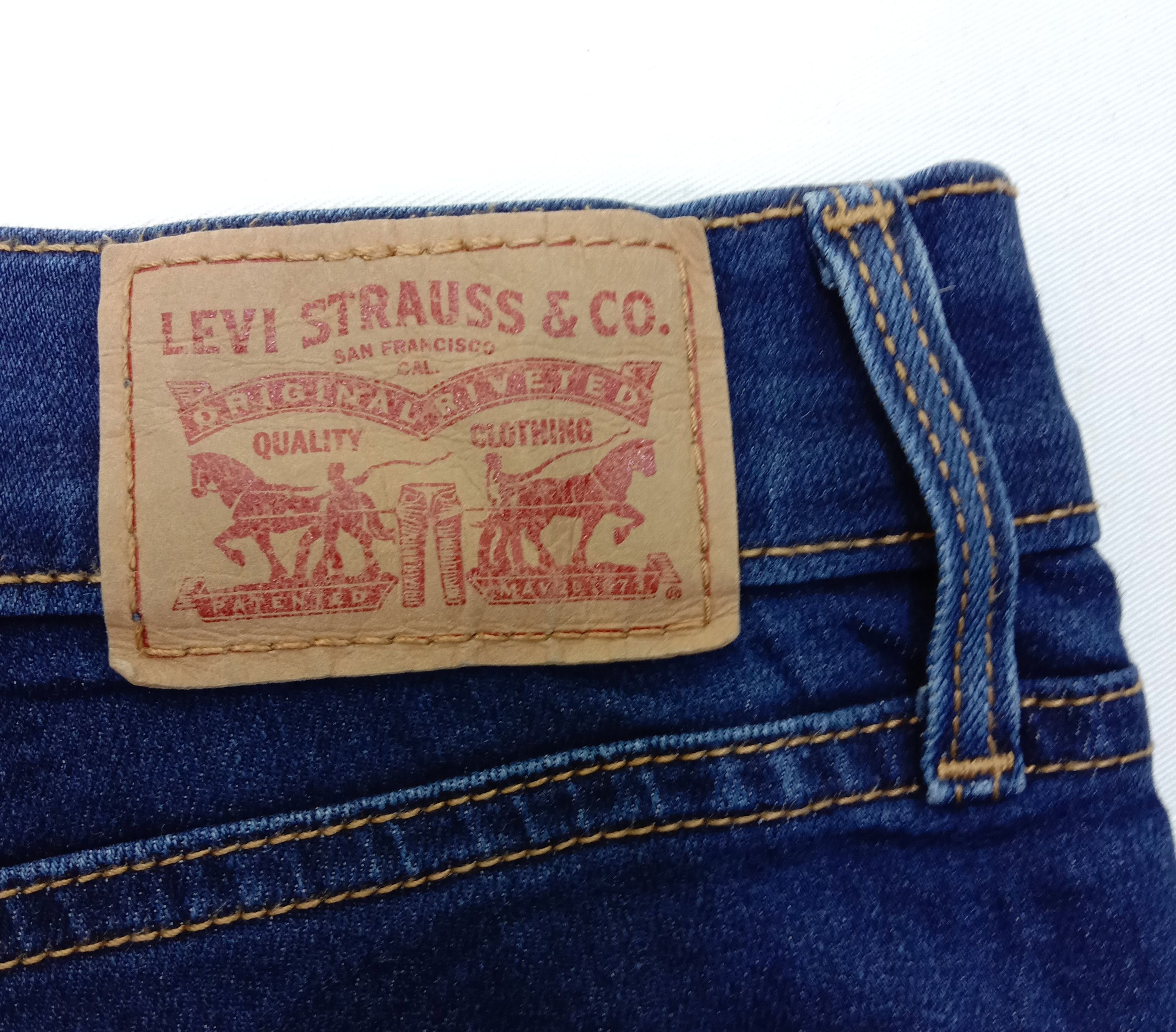 Levi's Vintage Levi's 315 Flare Jeans Shaping Bootcut Denim Size 36" / US 14 / IT 50 - 15 Thumbnail