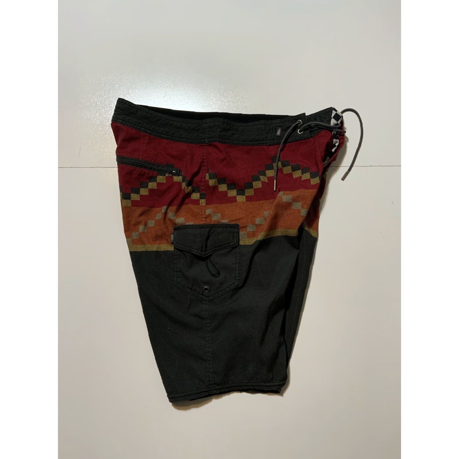 Vans VANS X Nathan Fletcher Into Oblivion Southwestern Aztec 10” Inseam Board Shorts Mens 32 Multicolor Board Size US 32 / EU 48 - 2 Thumbnail