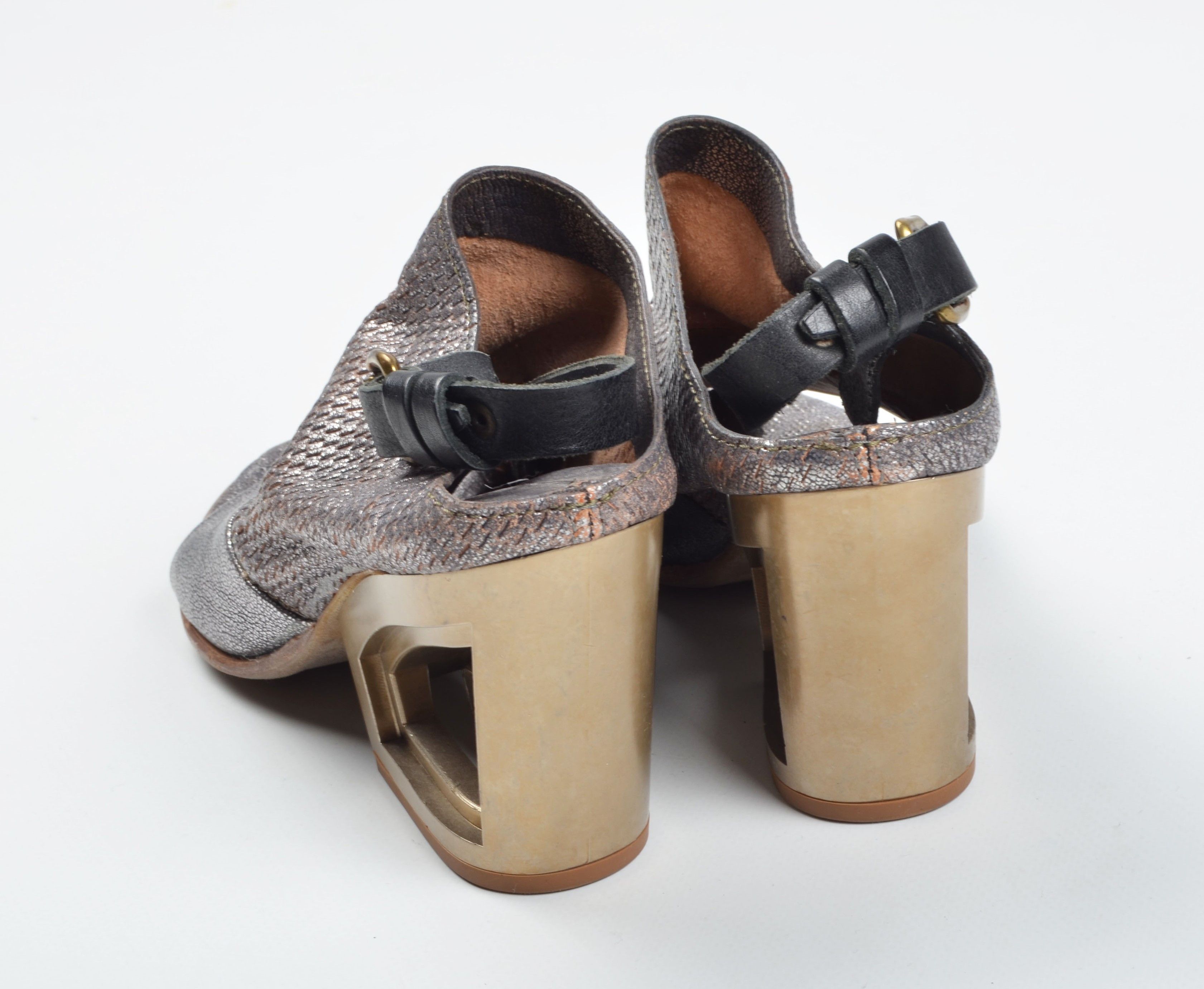 A.S.98 A.S.98 Airstep Leather Open Toe Silver Geometric Heels Size US 7 / IT 37 - 5 Thumbnail