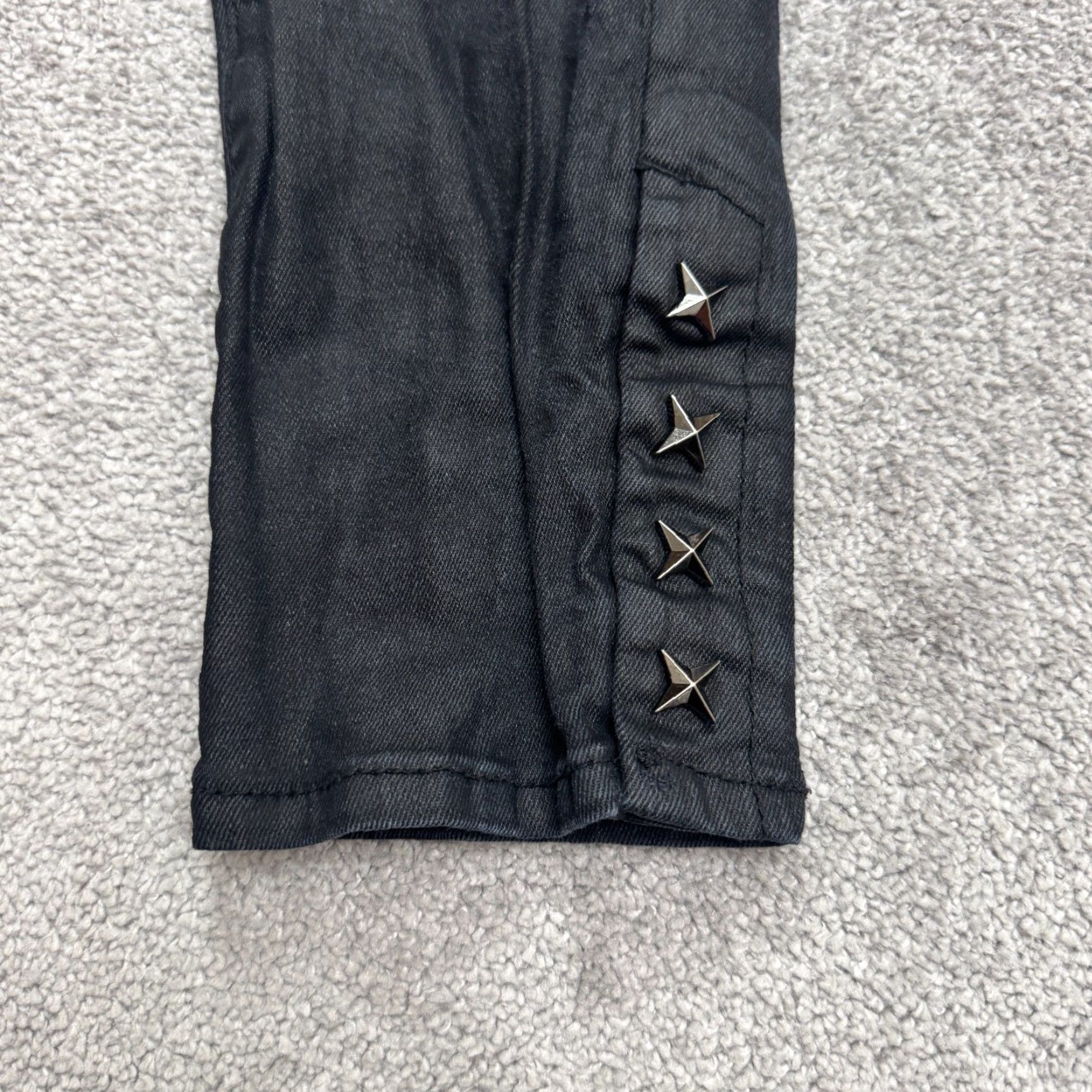 Denime MMML Distressed Skinny Button Fly Denim Jeans Mens 40 Black Star Studded Stretch Size US 40 / EU 56 - 5 Thumbnail