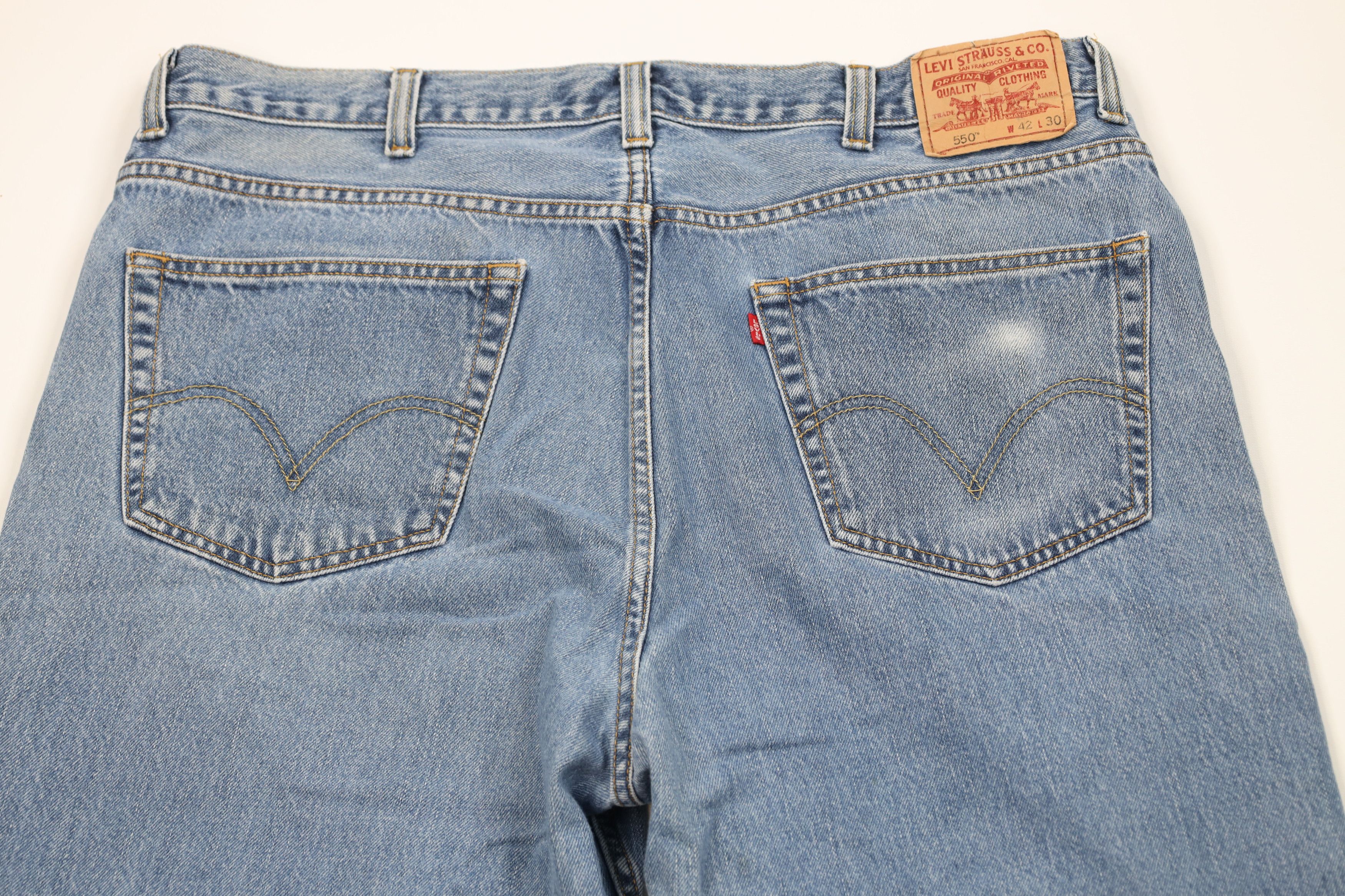 Levi's Vintage Y2K Levis 550 Relaxed Fit Denim Jeans Blue Cotton Size US 42 / EU 58 - 12 Thumbnail