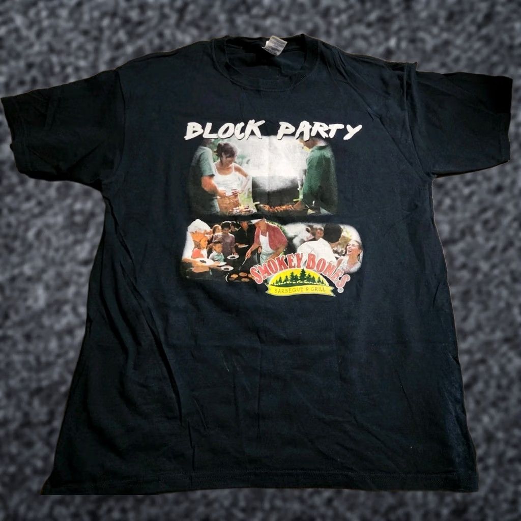 Gildan Mens L Smokey Bones College Gameday Block Party T Shirt Double Sided Distressed Black Cotton Gildan Crew Neck Short Sleeve Mens Size US L / EU 52-54 / 3 - 1 Thumbnail