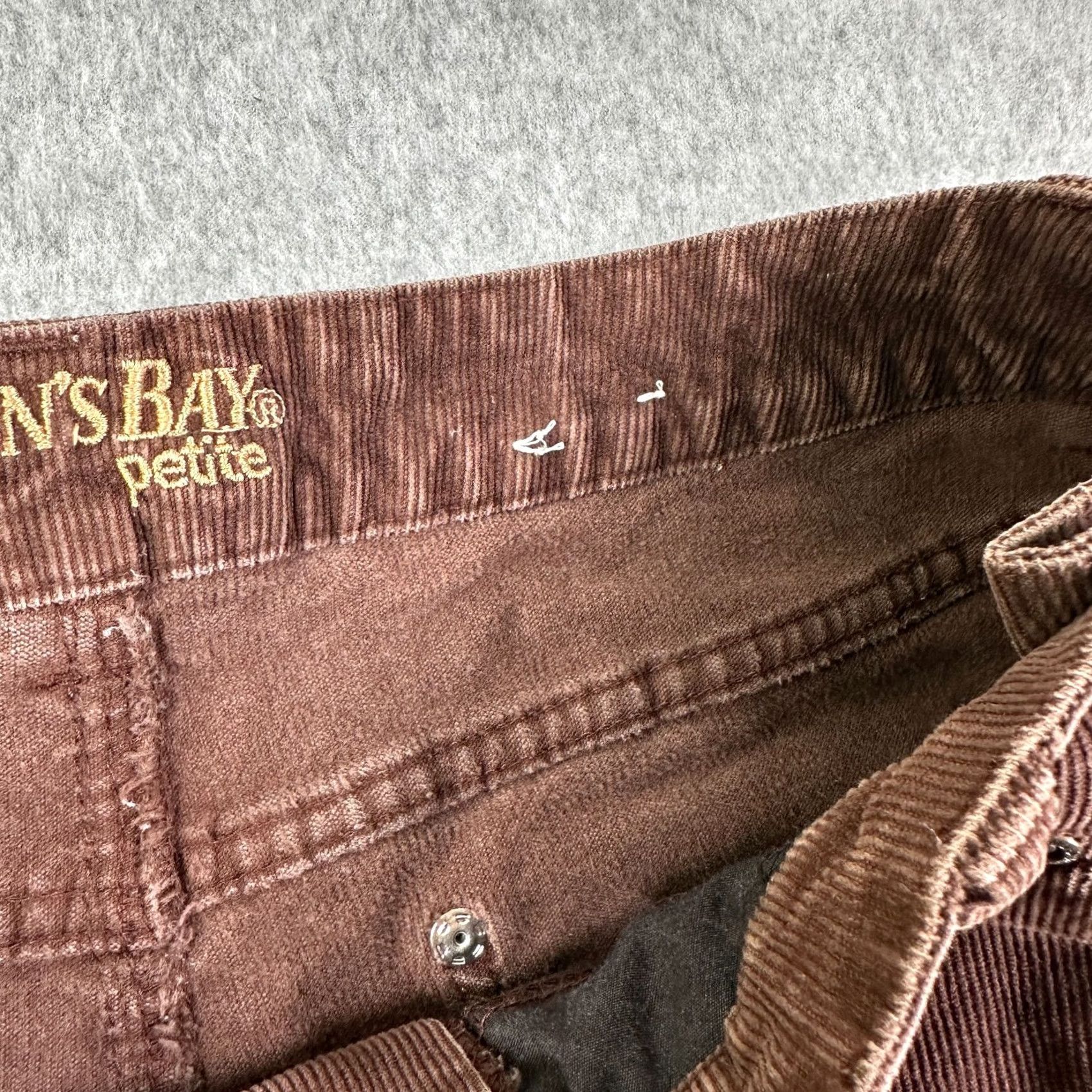 Vintage St. John's Bay Chino Pants Brown Women's 12P Bootcut Corduroy Pockets Regular Inseam 29P Size 34" / US 12 / IT 48 - 4 Thumbnail