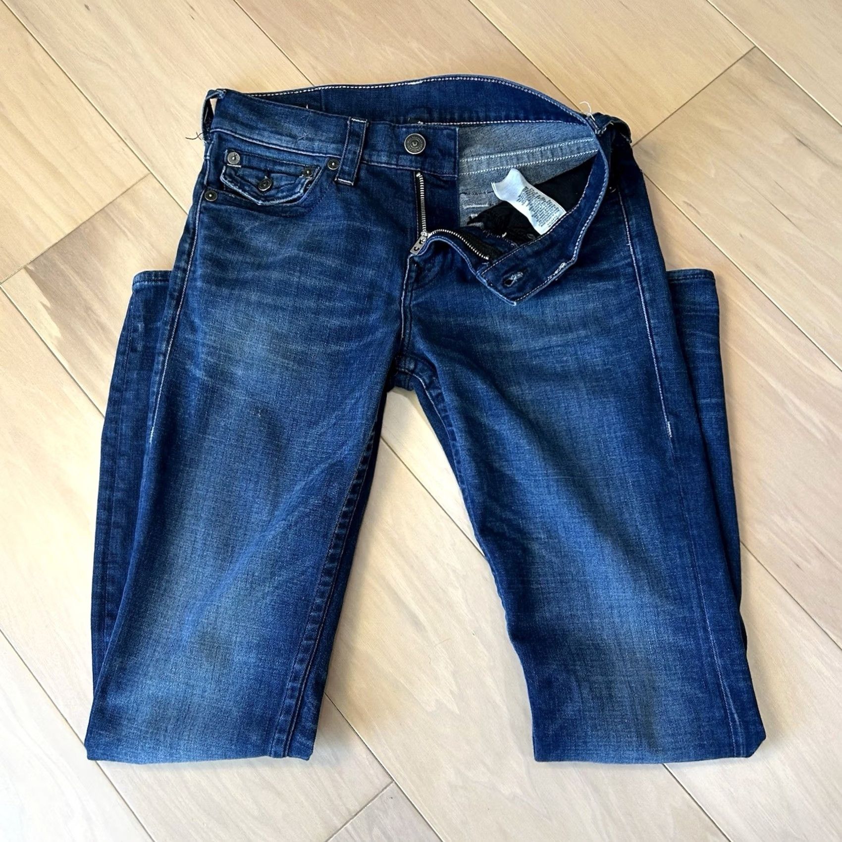 True Religion True Religion Geno Relaxed Slim Denim Blue Jean Men’s 30 Casual Straight 5-Pocket Pocket Stretch Size US 30 / EU 46 - 5 Thumbnail
