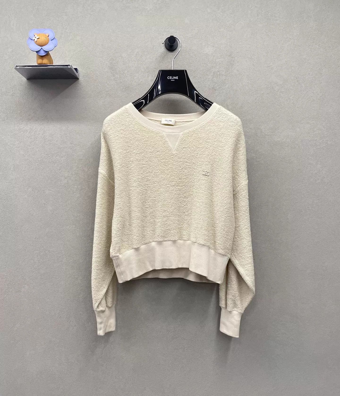 Celine CELINE beige short long-sleeve sweatshirt XS Size XS / US 0-2 / IT 36-38 - 1 Thumbnail