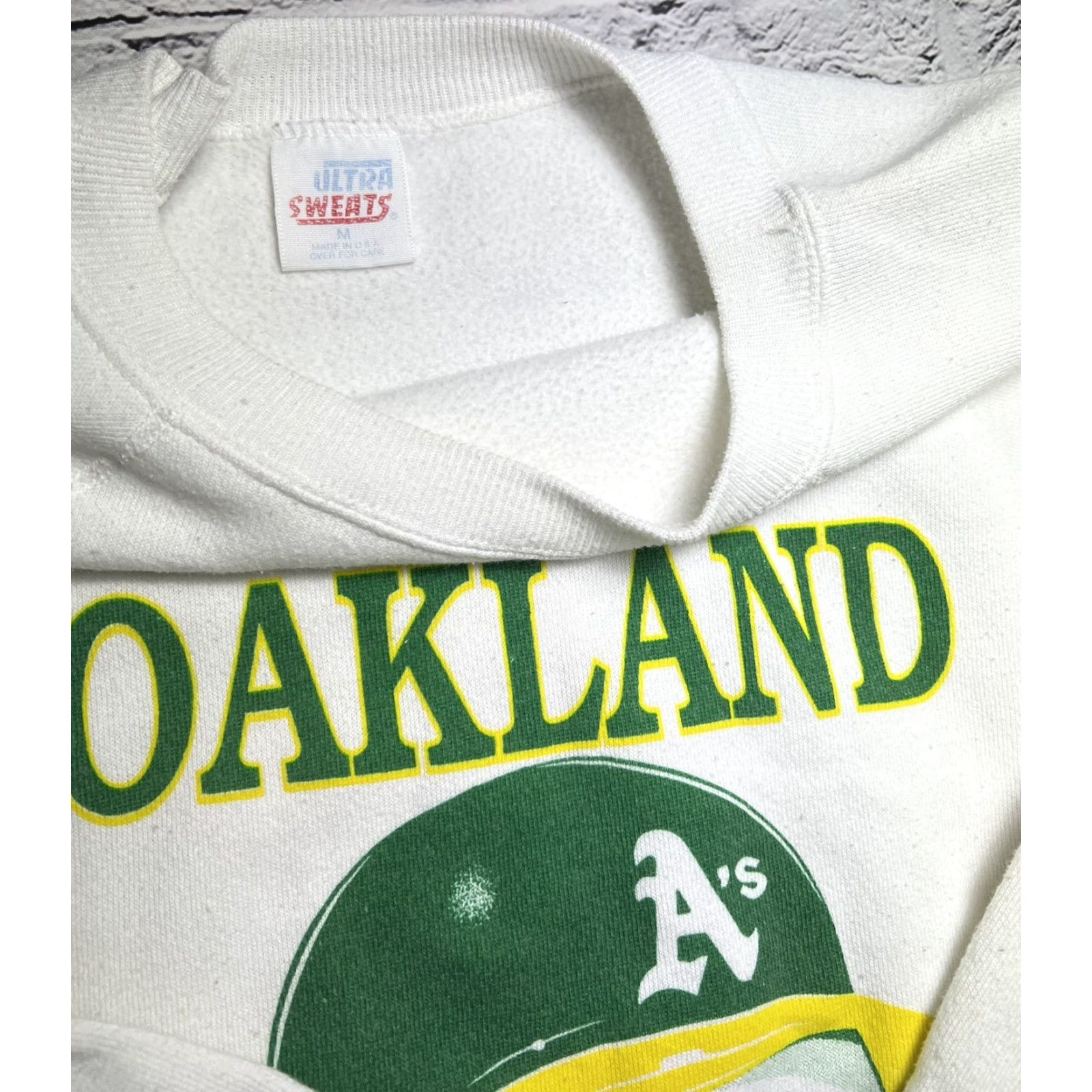 Vintage VINTAGE Brock World 1987 Oakland A's Athletics Sweatshirt M Size US M / EU 48-50 / 2 - 7 Thumbnail