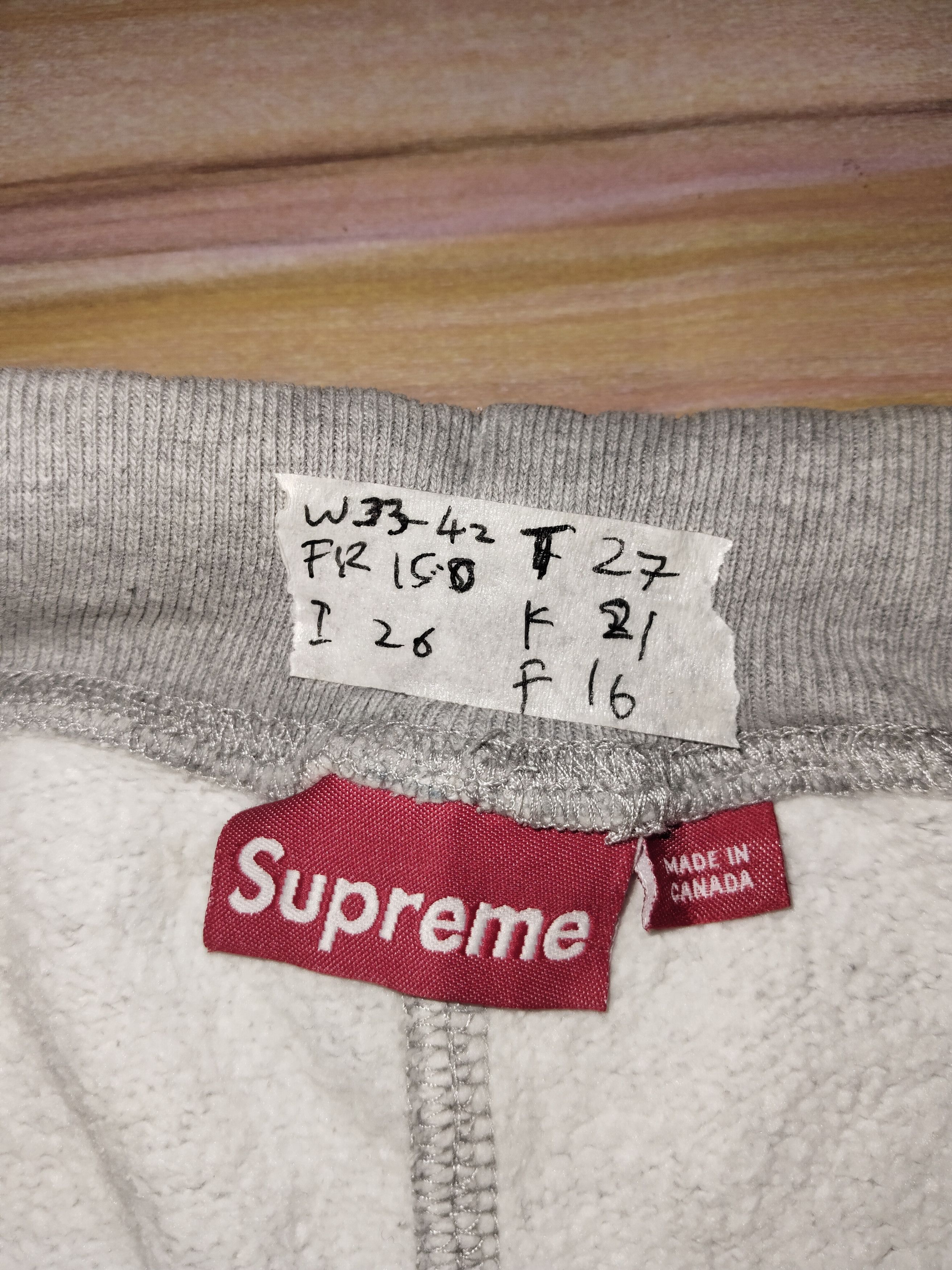 Supreme SUPREME Jogger Pants Size US 33 - 11 Thumbnail