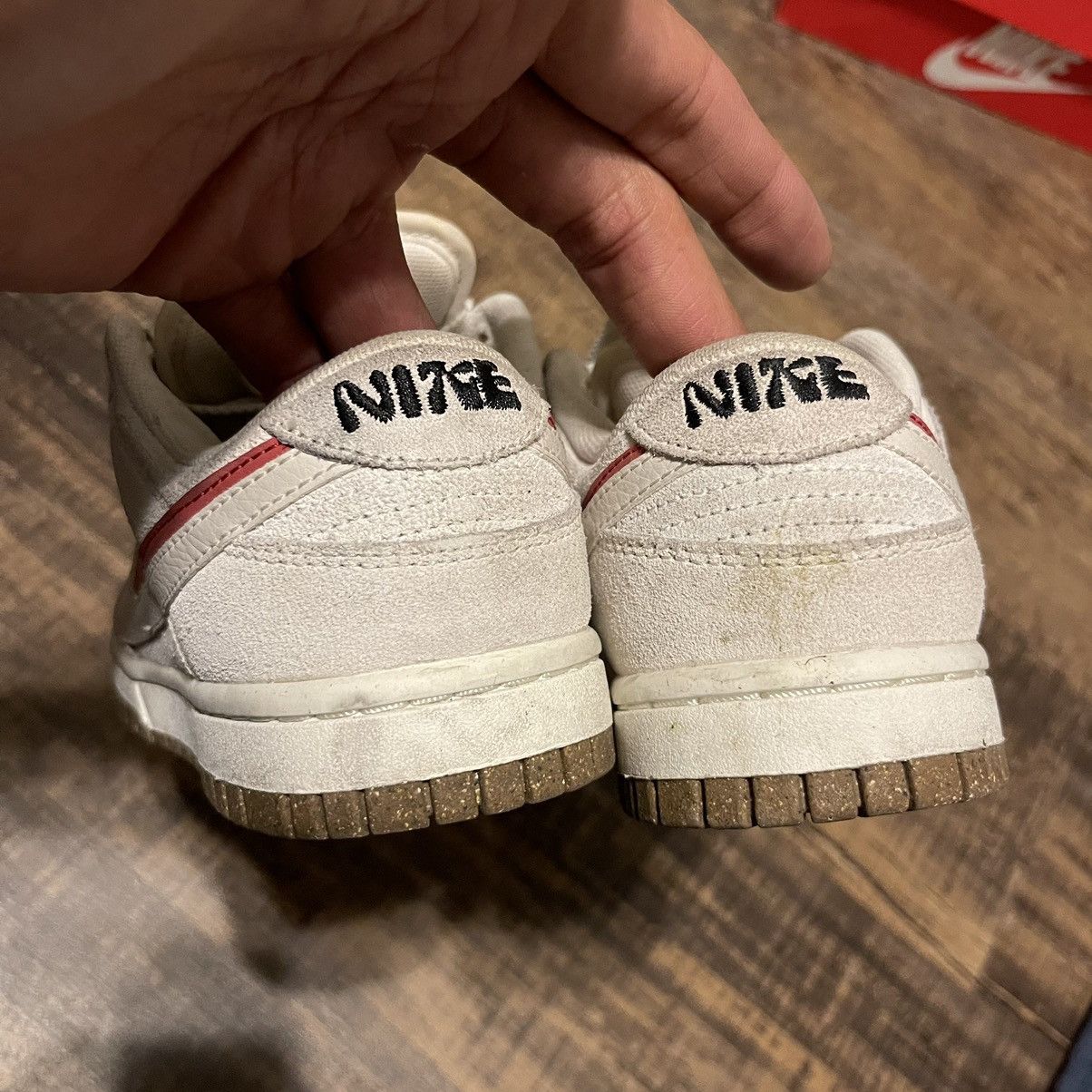 Nike Nike WMNs Dunk Low SE ‘85 Double Swoosh Size US 5.5 / EU 38 - 6 Thumbnail