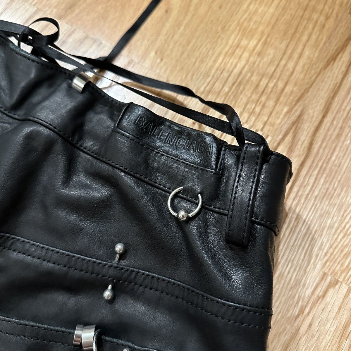 Balenciaga PIERCED BAGGY LEATHER PANTS Size US 32 / EU 48 - 3 Thumbnail