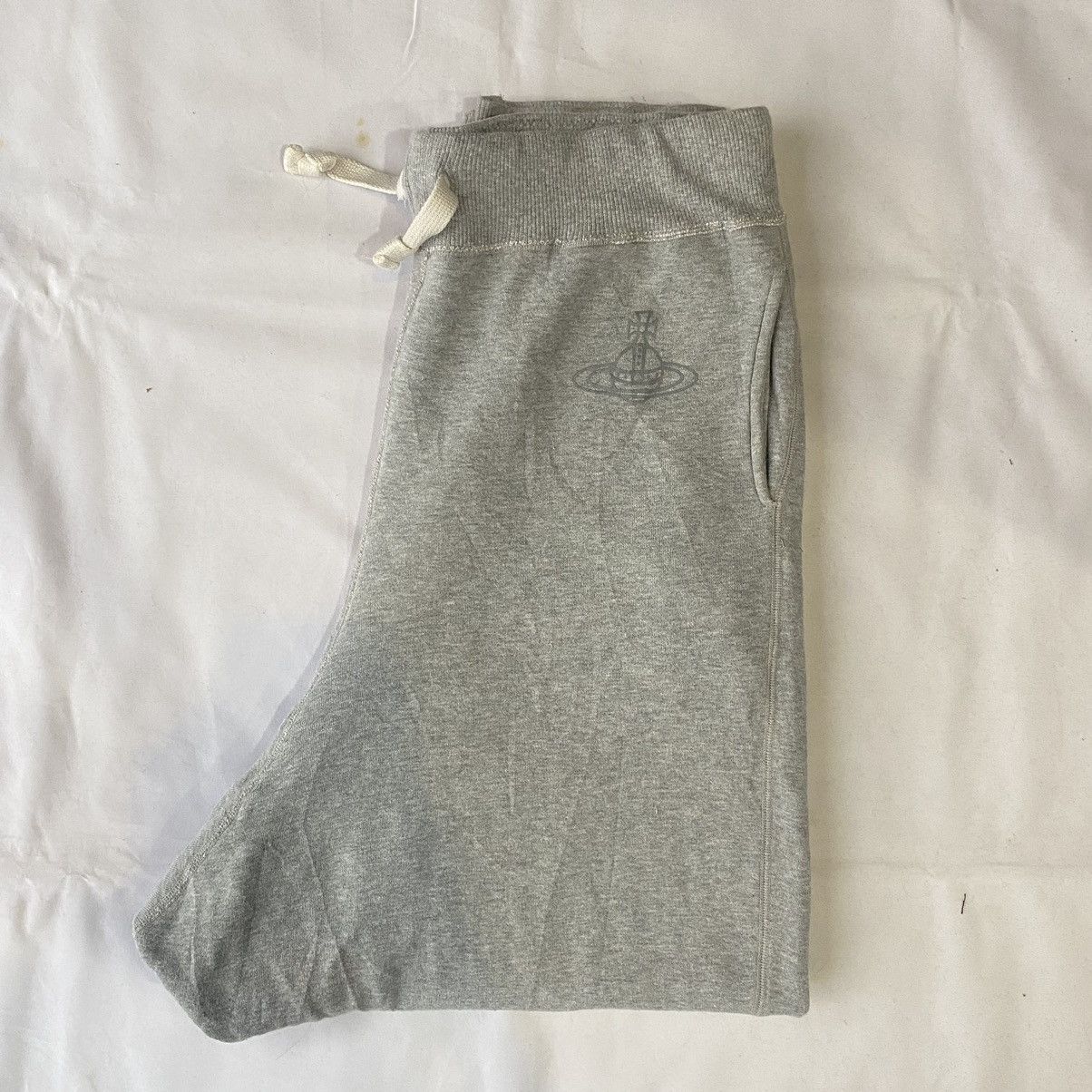 Designer × Vivienne Westwood Japan Market Vivienne Westwood Homewear Grey Logo Sweatpants Size US 36 / EU 52 - 11 Thumbnail