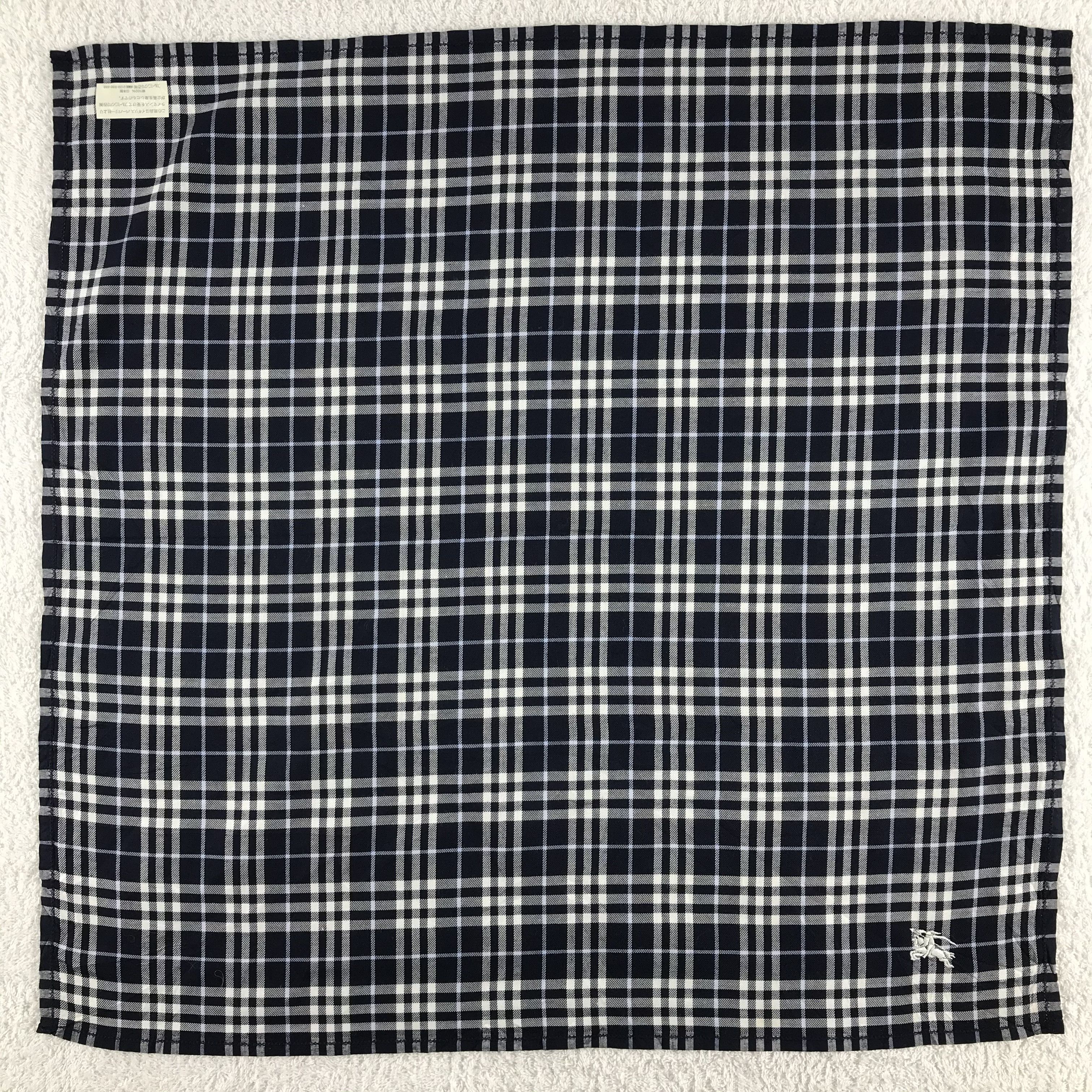 Burberry × Vintage Burberry Bandana / Handkerchief / Neckerchief - S082 Size ONE SIZE - 1 Thumbnail