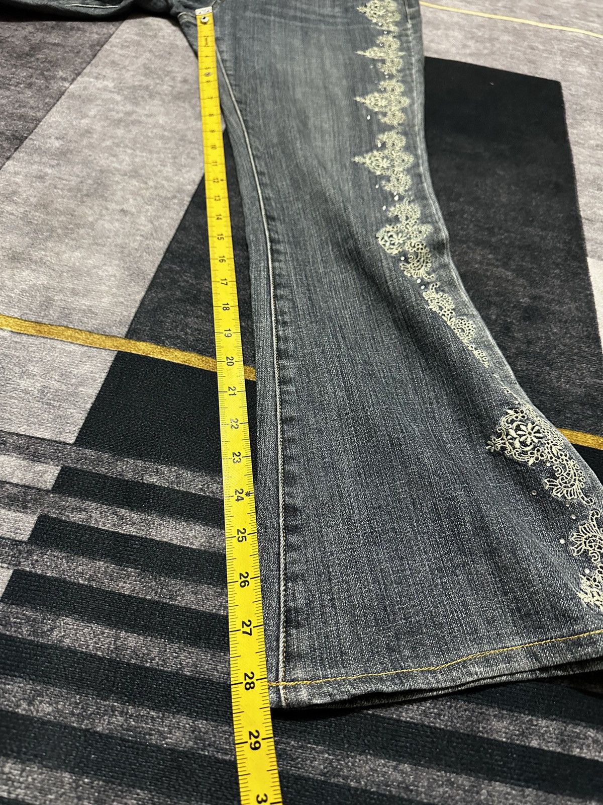 Hysteric Glamour ORIRIN BOOT CUT DENIM PANTS Size US 29 - 12 Thumbnail