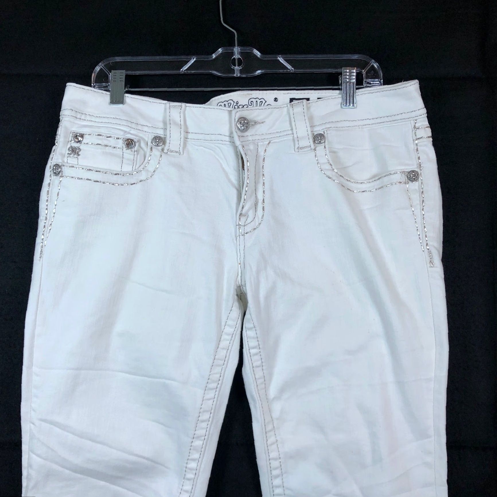 Miss Me Miss Me Jeans White Denim Mid Rise Signature Boot Capri 31 Plus Tall Regular Stretch 5-Pocket Denim Jeans Womens Size 24" / US 00 / IT 34 - 2 Thumbnail