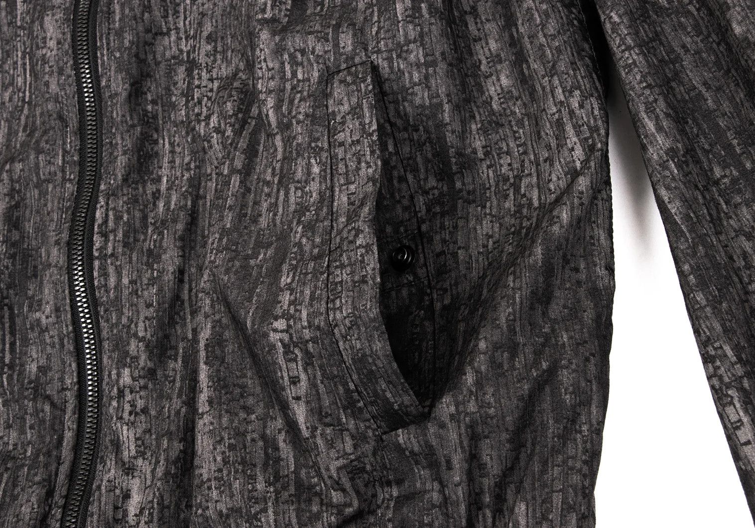 Armani Collezioni Patterned Dual Zip Blouson in Charcoal Black EU46/US36 Size US XXS / EU 40 - 7 Thumbnail