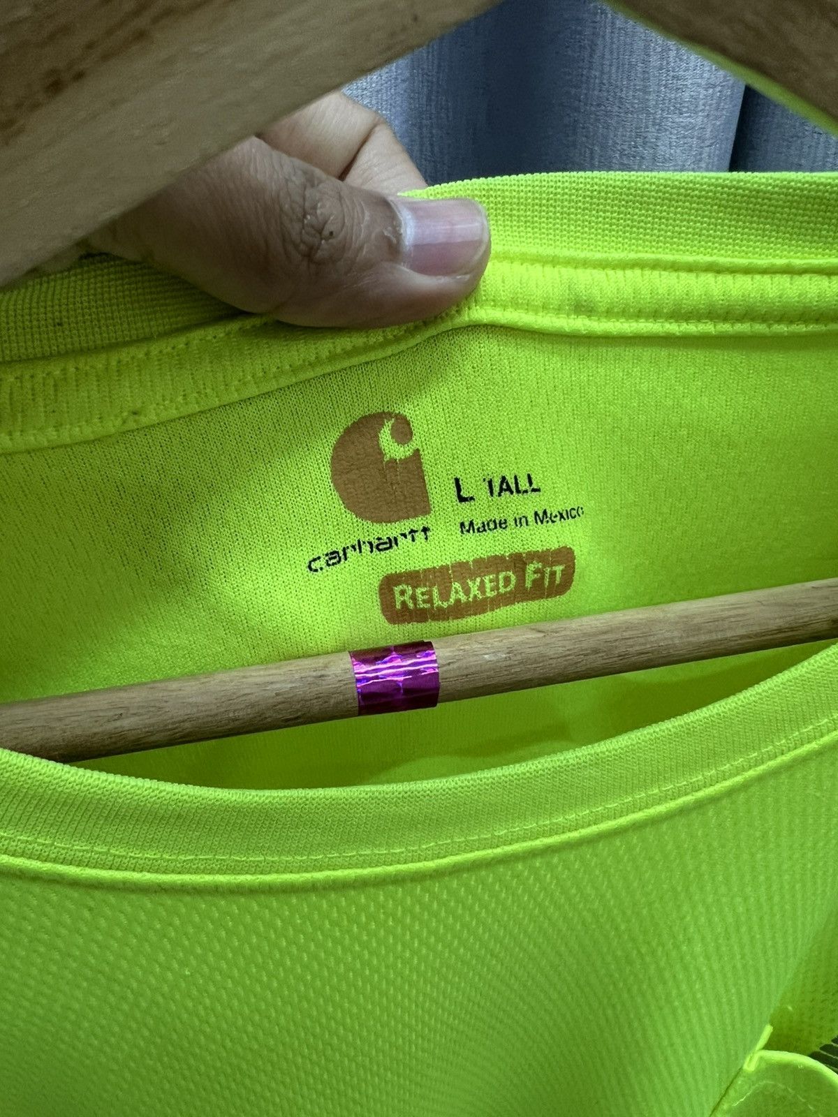 Carhartt 🔥FREESHIPPING🔥 Y2K Neon Thrashed Carhartt Long Sleeve Tee Size US XL / EU 56 / 4 - 5 Thumbnail