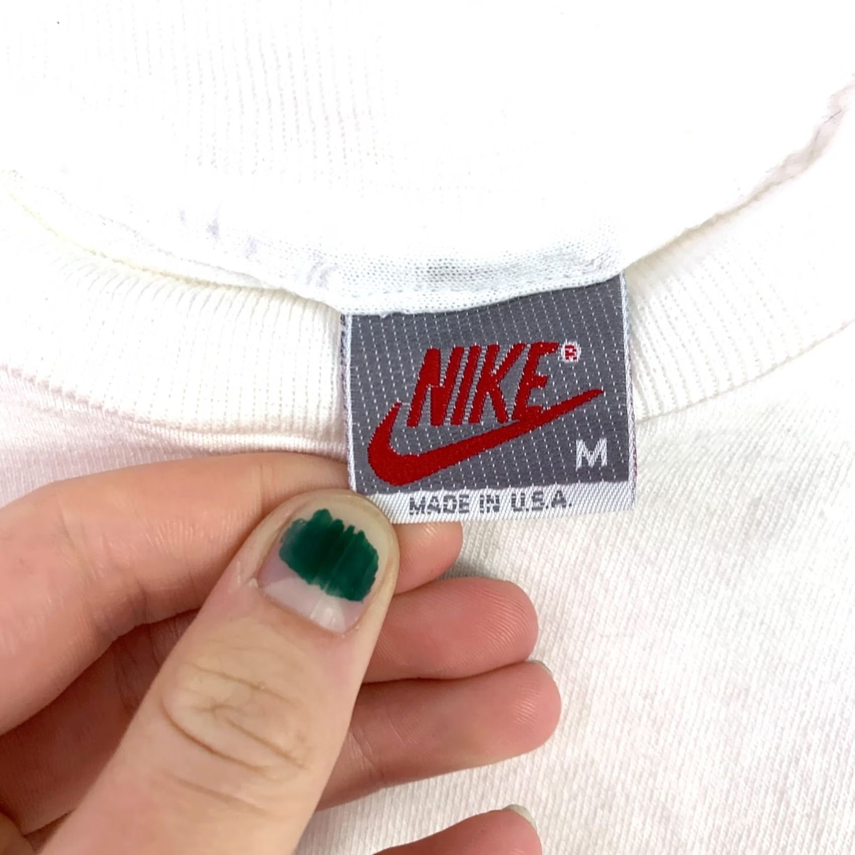 Nike Vintage Nike Michael Jordan Flight Tee Shirt M White Wash Wear Size US M / EU 48-50 / 2 - 5 Thumbnail