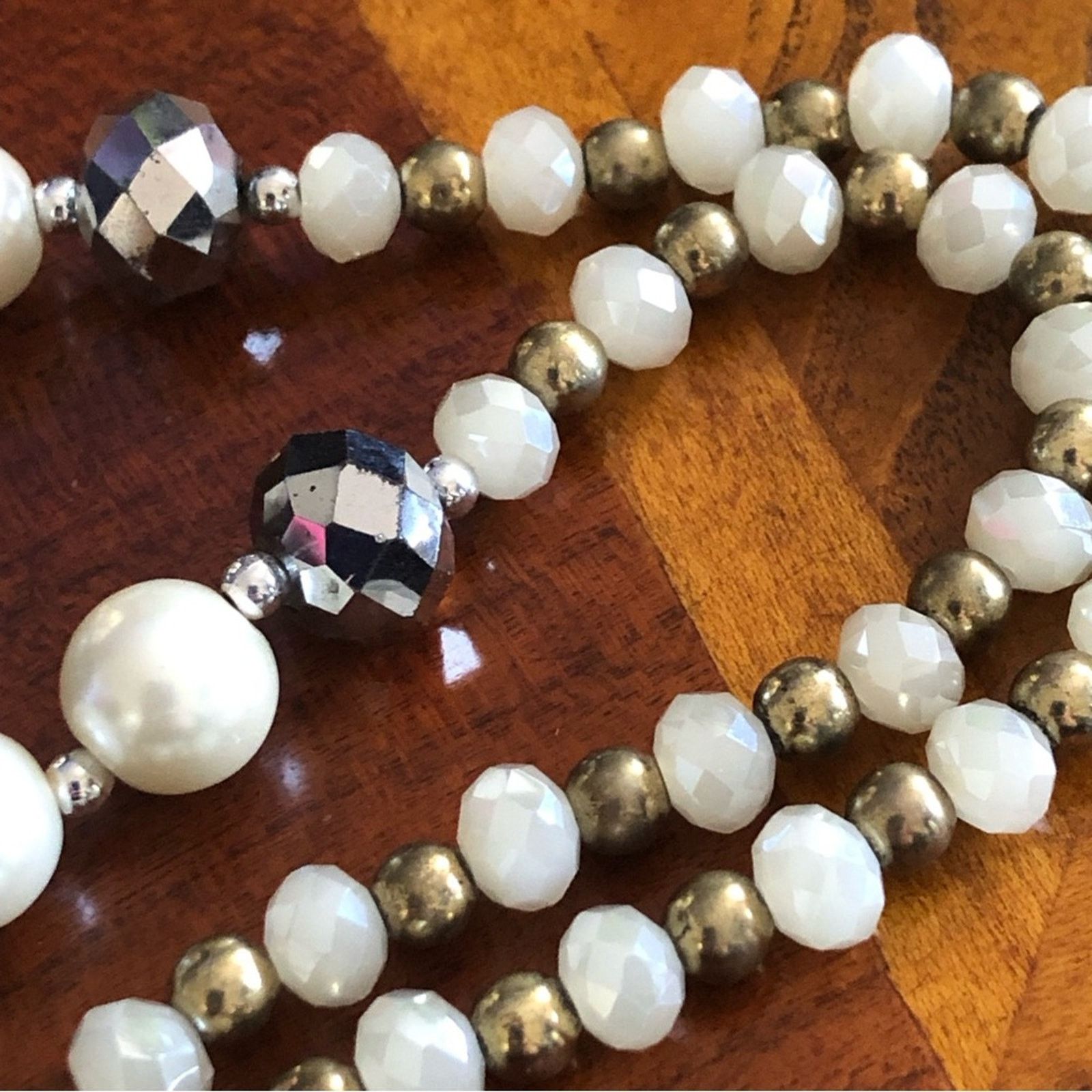 Handmade Handcrafted faceted glass bead Pearl floral pendant necklace Size ONE SIZE - 10 Thumbnail