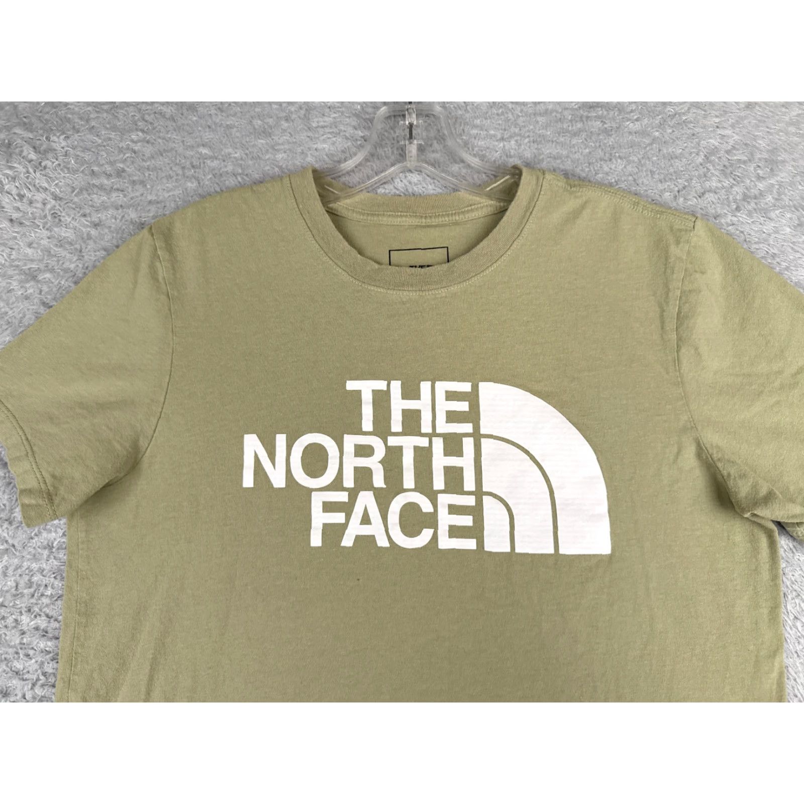The North Face The North Face Shirt Women Medium Green Short Sleeve Crew Neck Cotton Hike Camp Size M / US 6-8 / IT 42-44 - 4 Thumbnail