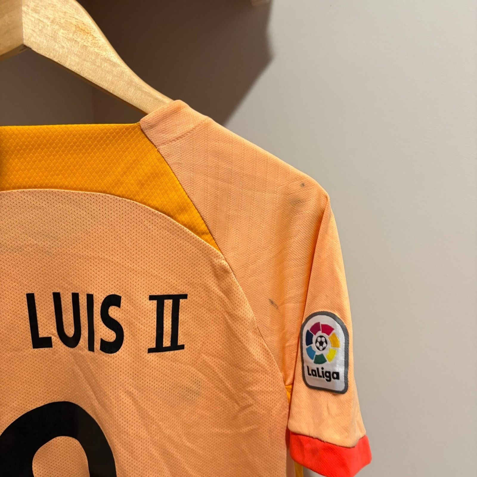 Nike Nike Atletico Madrid 2022-23 3rd Third Jersey Peach Size M Size US M / EU 48-50 / 2 - 9 Thumbnail