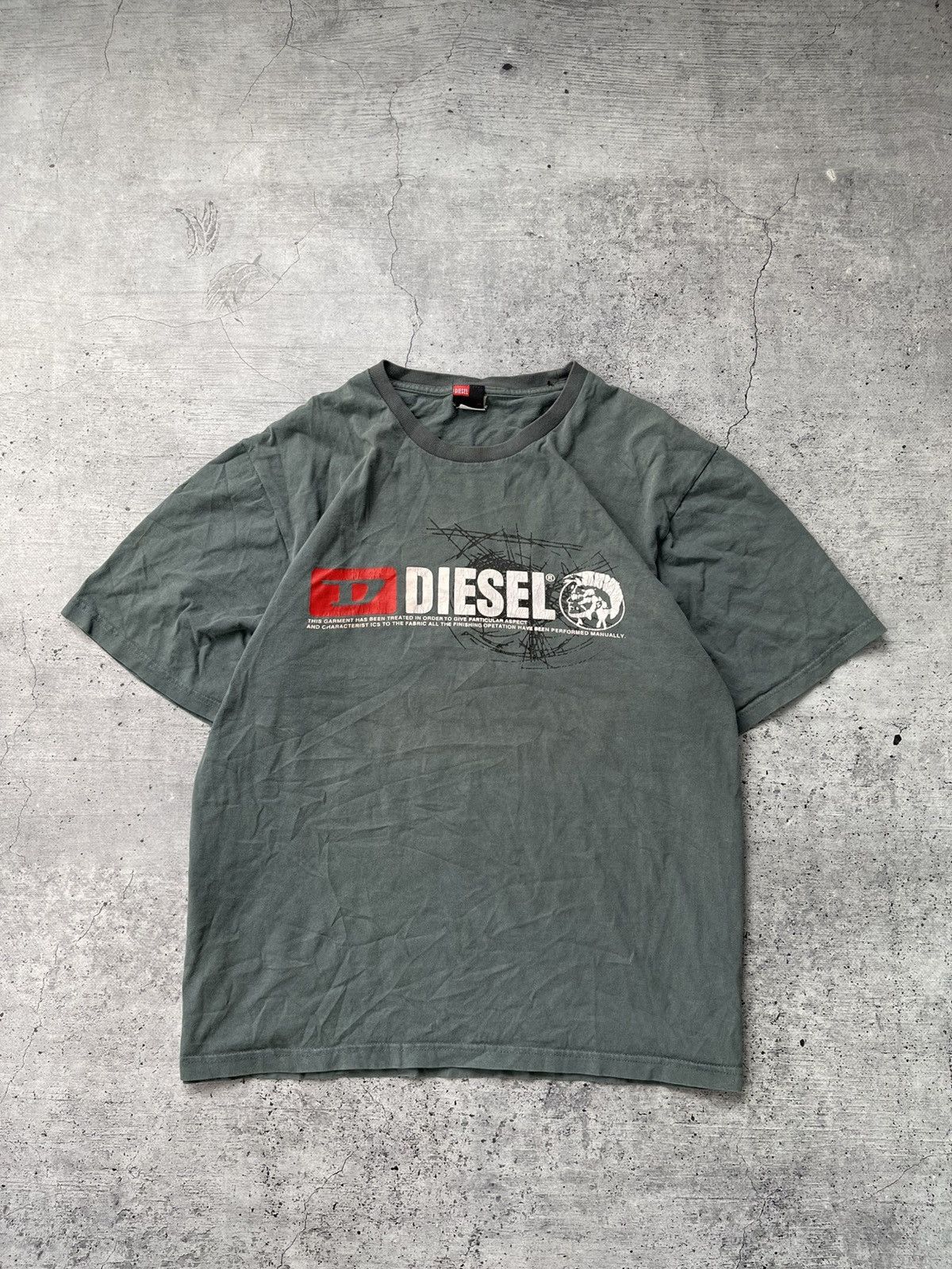 Other Vintage Avant-Garde Diesel Big logo T-Shirt Japan Style Size US XL / EU 56 / 4 - 1 Thumbnail