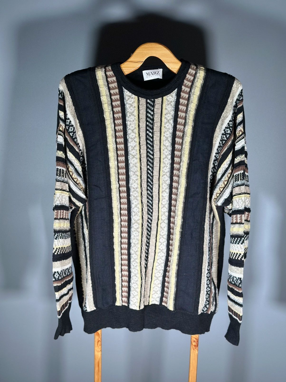 Coogi Marz USA Coogi Style 3D Knit Pullover Sweater Men’s XL Size US XL / EU 56 / 4 - 7 Thumbnail
