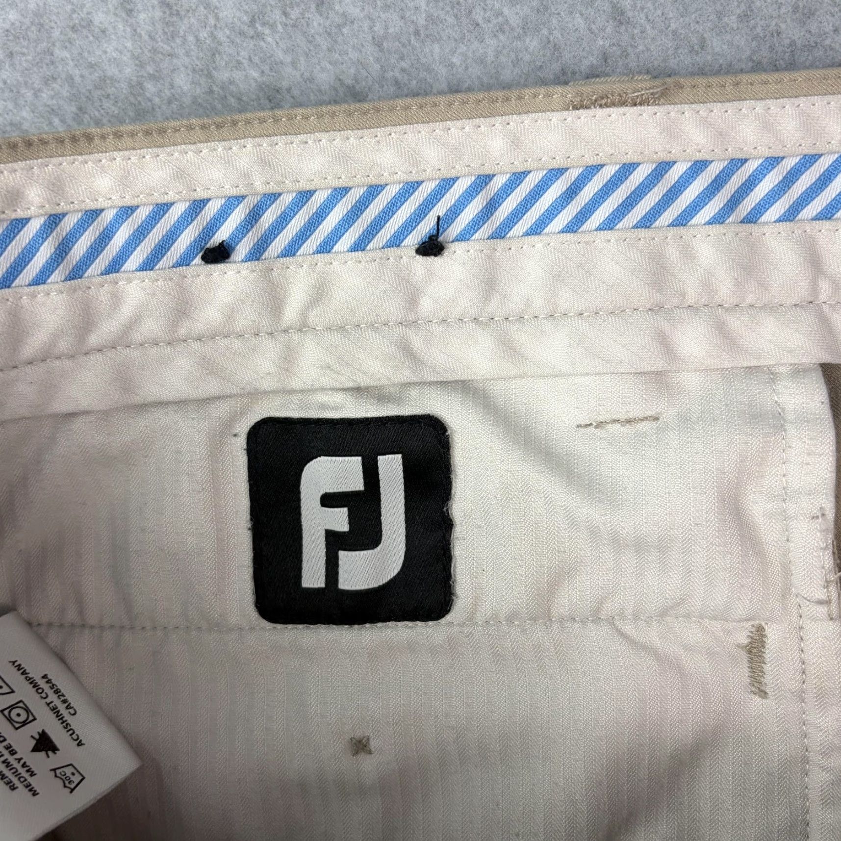 Footjoy FootJoy Pants Mens 36 x34 Beige Golf Chino Performance Stretch Lightweight Regular Straight Pockets Khakis Golf Size US 36 / EU 52 - 3 Thumbnail