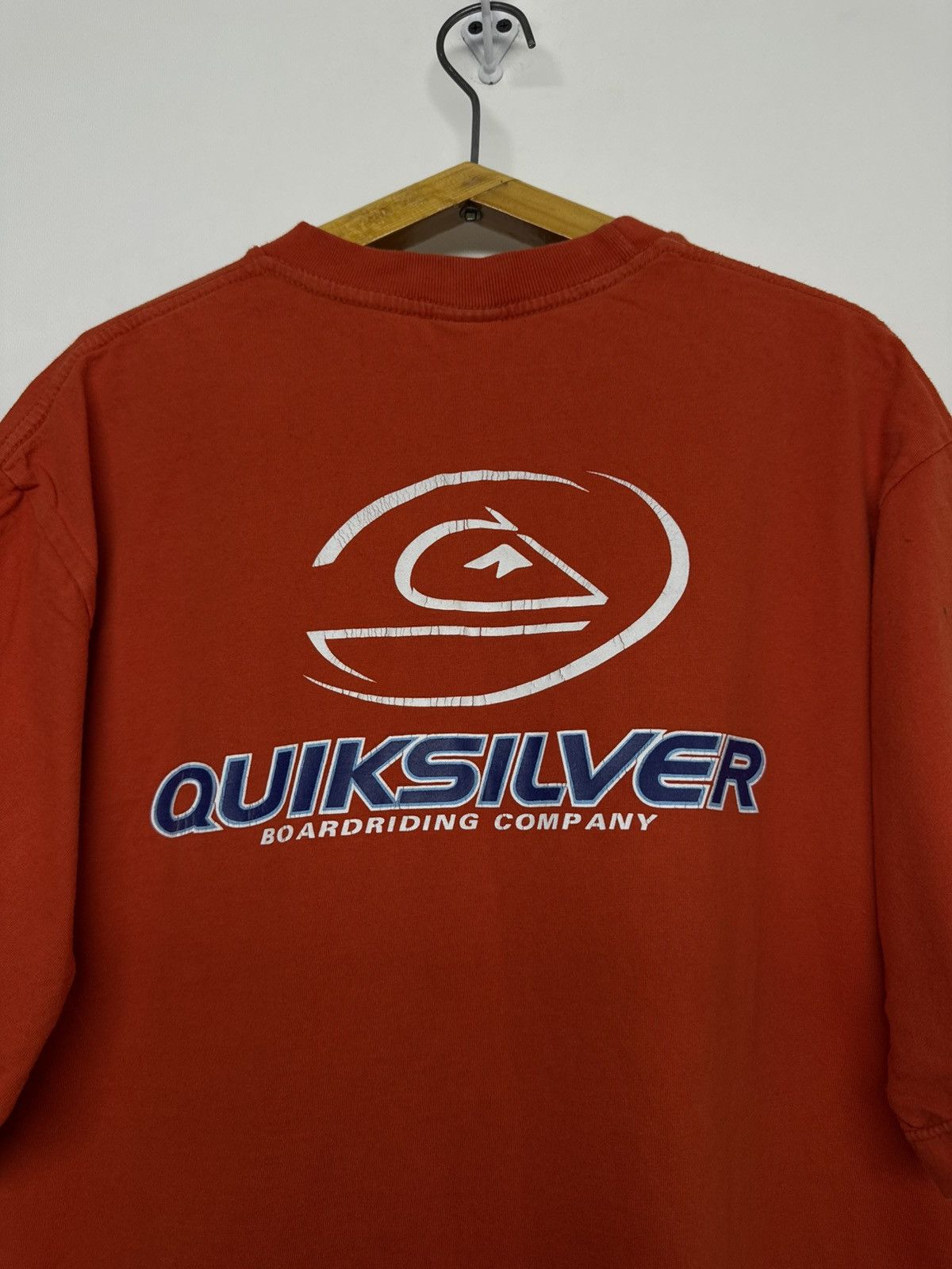Quiksilver Vintage Y2k Quiksilver Surf Big Logo T-shirt Size US XL / EU 56 / 4 - 4 Thumbnail