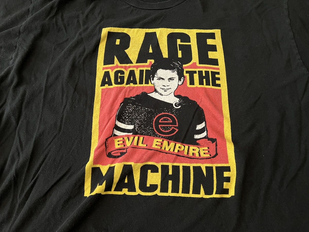 Band Tees Rage Against The Machine “Evil Empire” Vintage Band Shirt Size US XXL / EU 58 / 5 - 2 Thumbnail